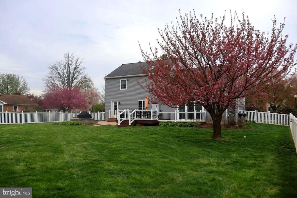 Photo of 41 Hemlock Lane, LEOLA, PA 17540 (MLS # PALA2086228)