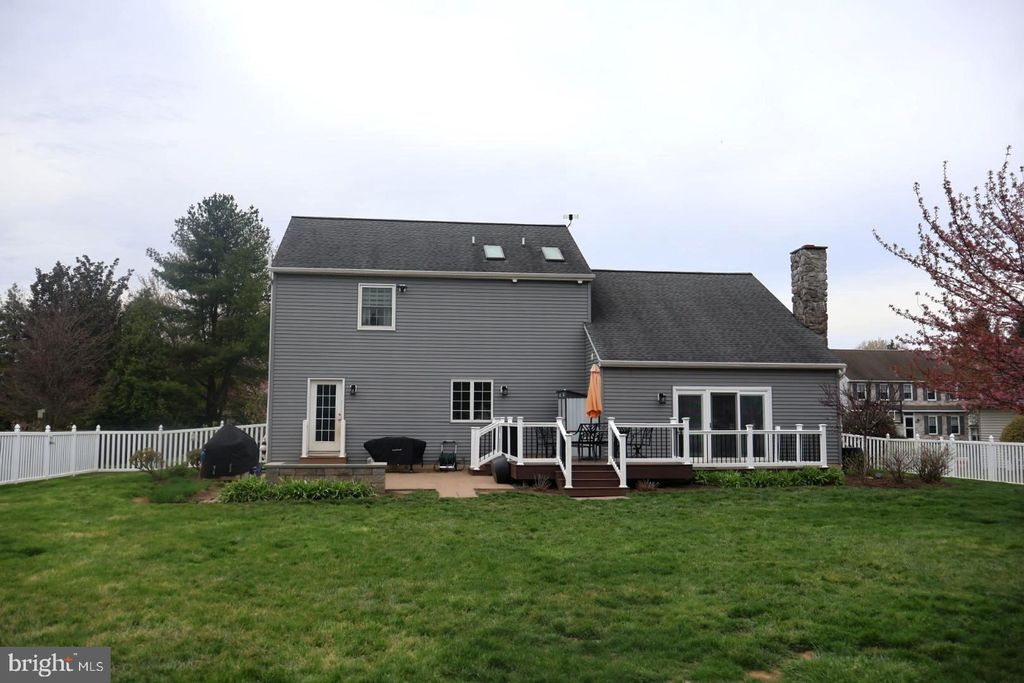 Photo of 41 Hemlock Lane, LEOLA, PA 17540 (MLS # PALA2086228)