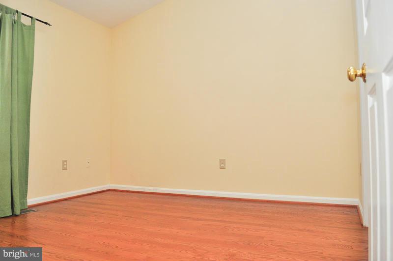 SHERIDAN SQUARE - Residential Lease