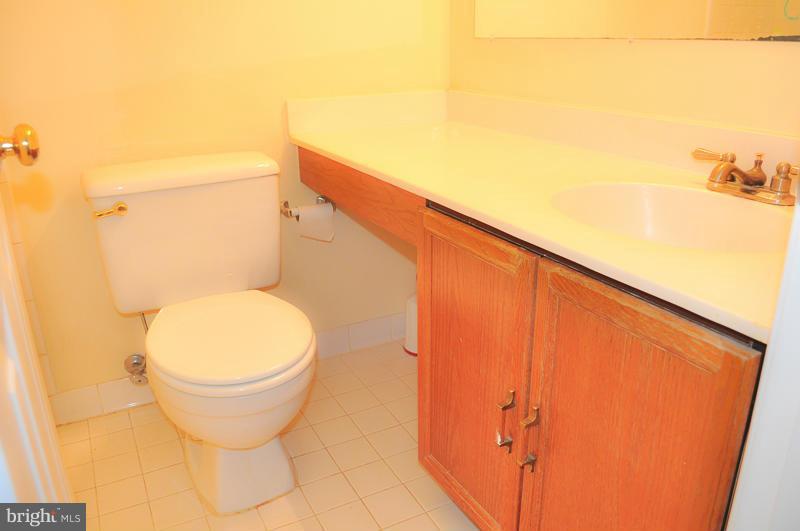 SHERIDAN SQUARE - Residential Lease