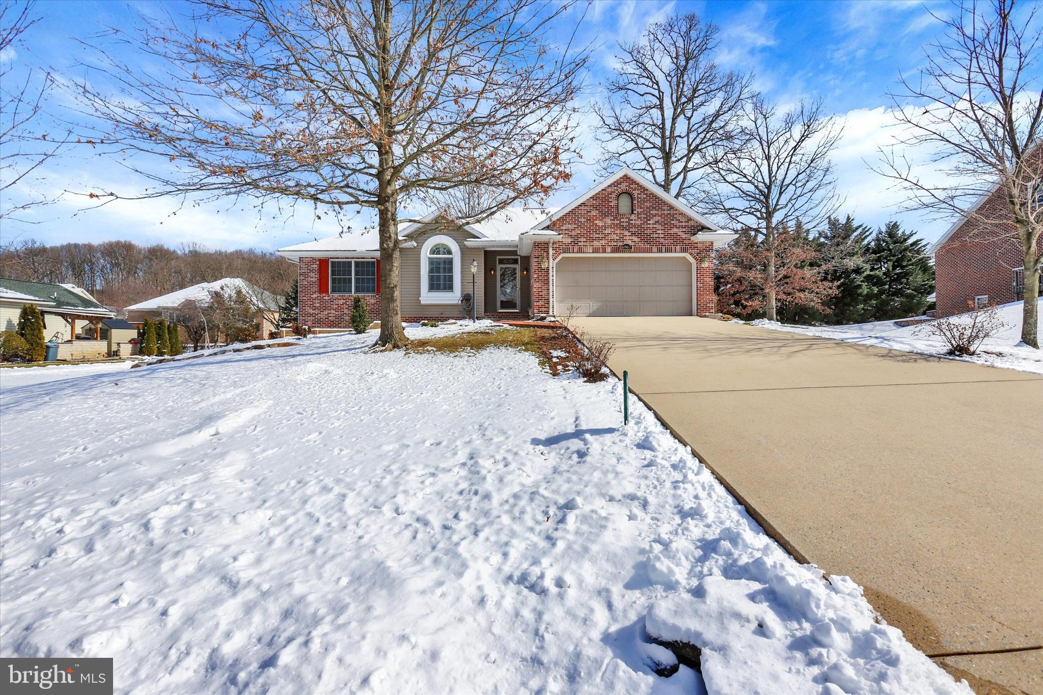 PENN NATIONAL GOLF COURSE COMMUNITY - Residential