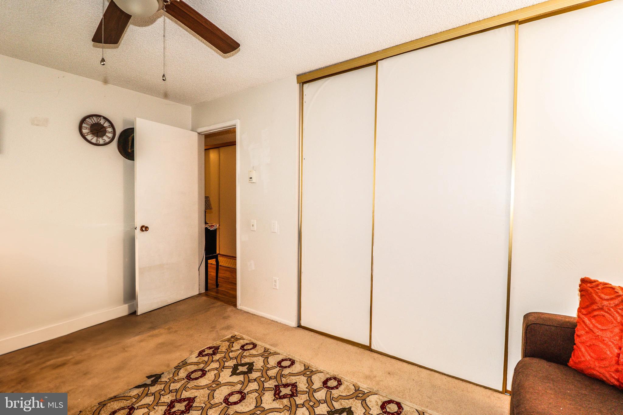 109 HEMLOCK PLAZA B