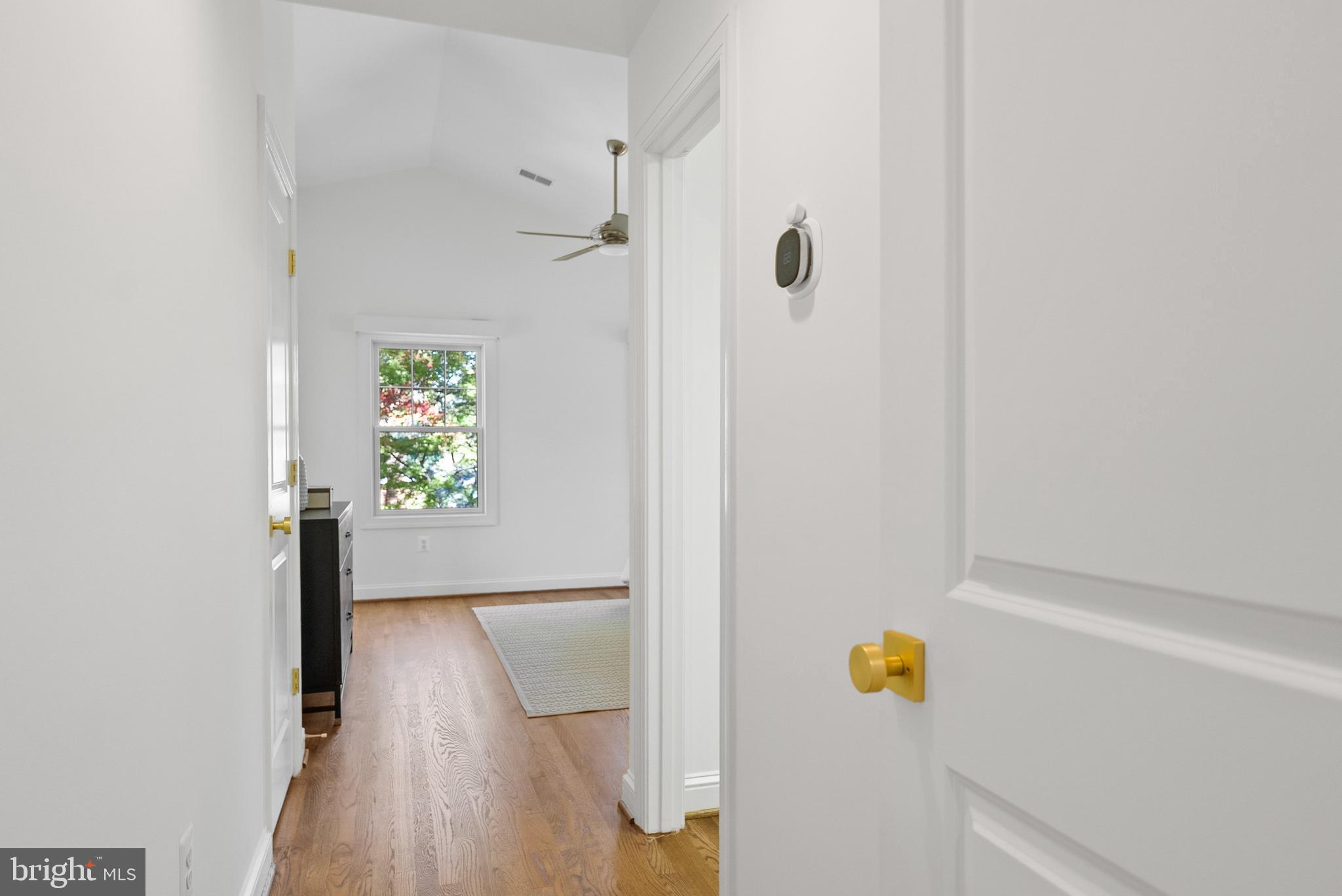 DONNA LEE GARDENS - Residential