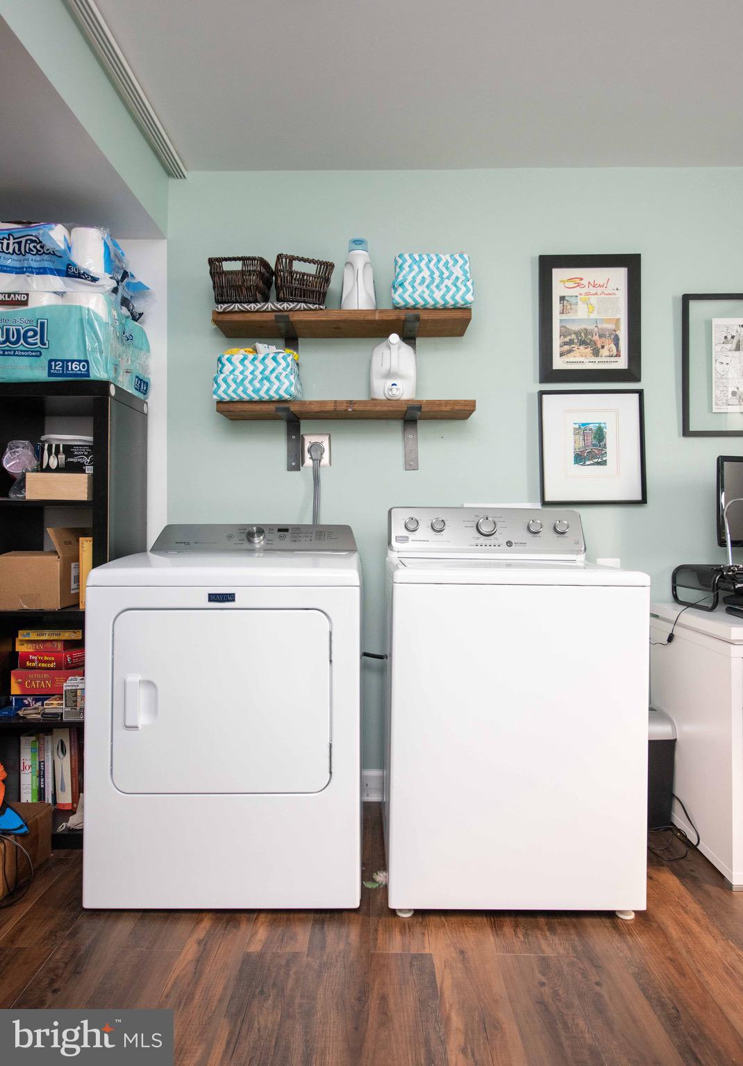 MAYWOOD - Residential Lease