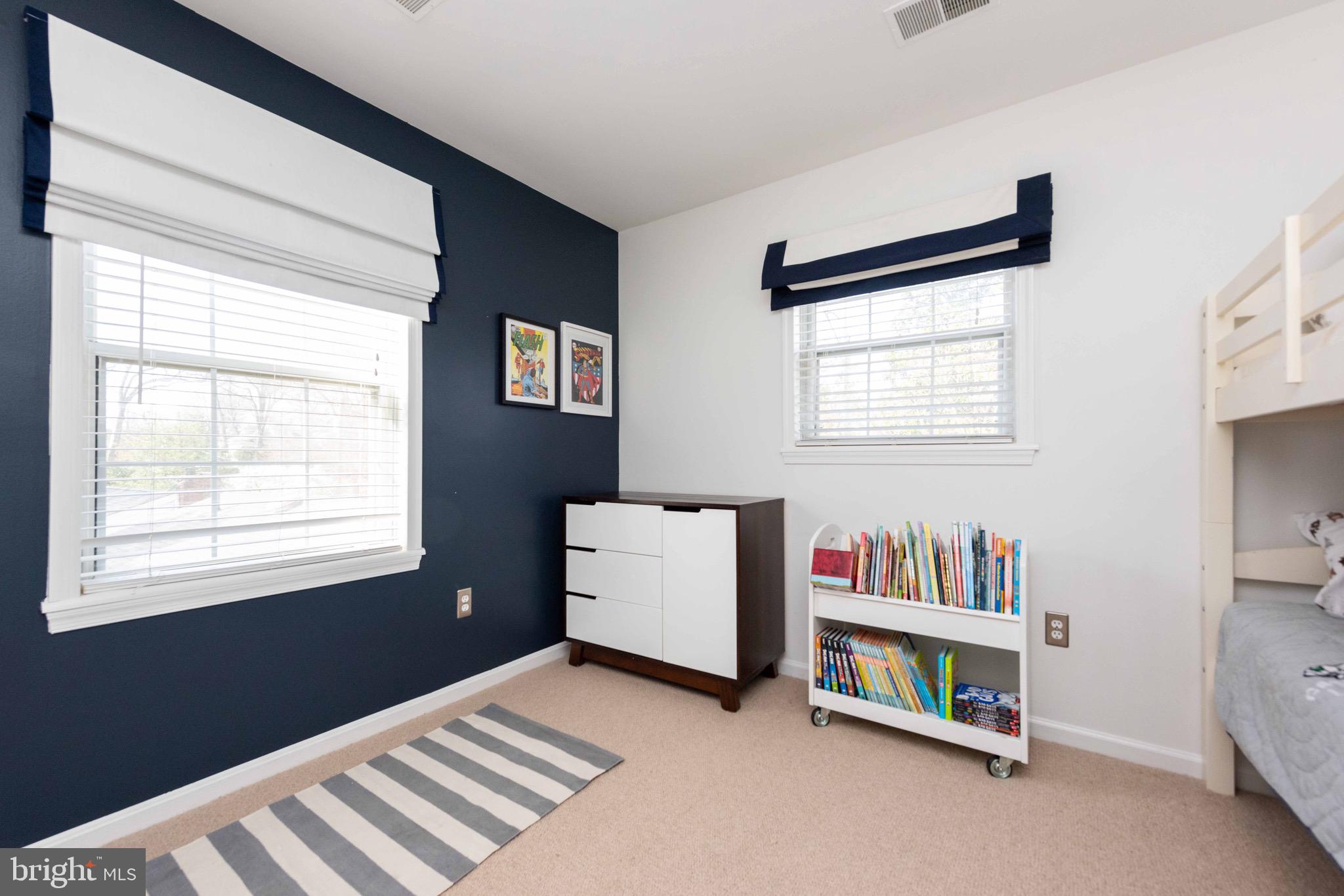 MAYWOOD - Residential Lease