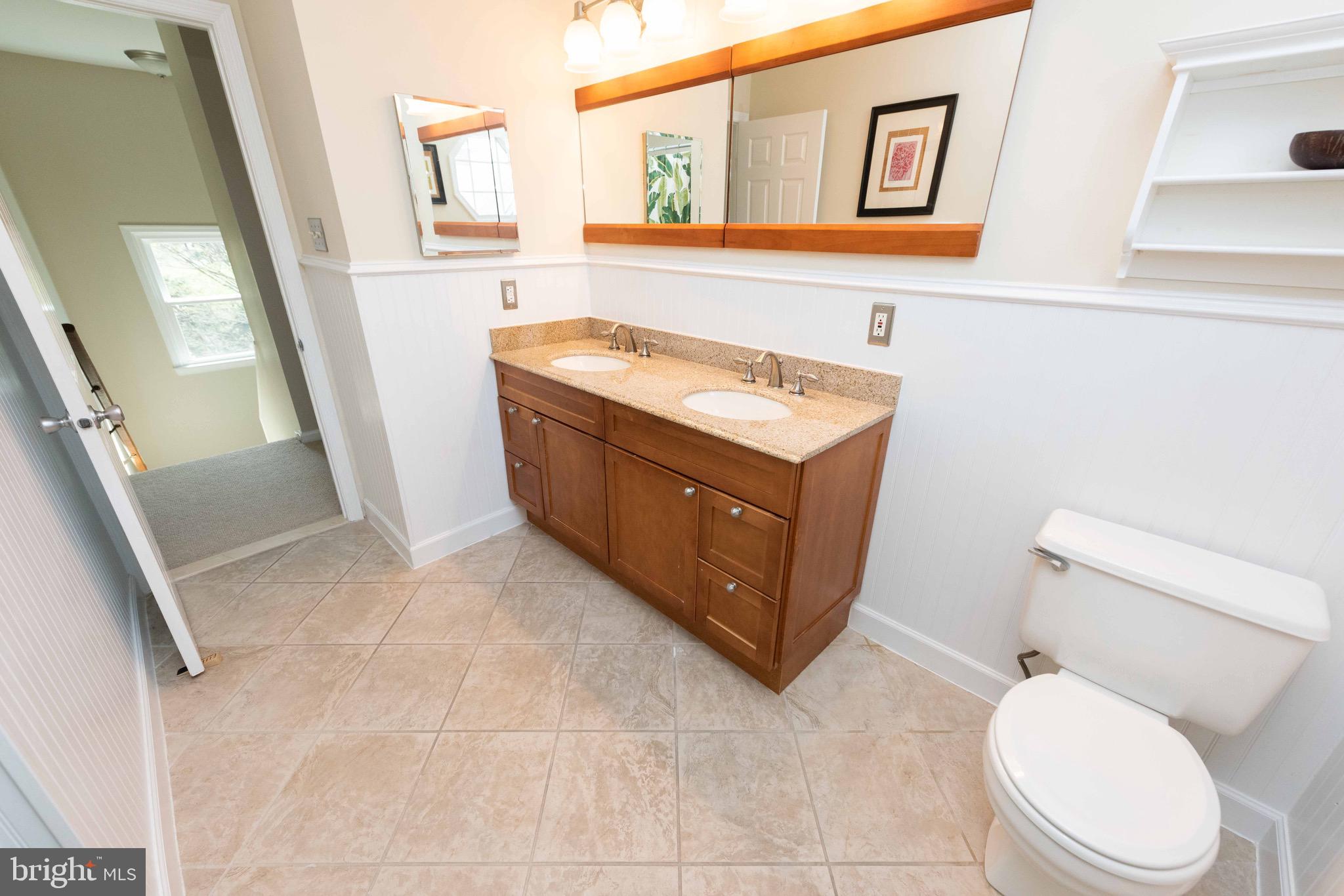 MAYWOOD - Residential Lease