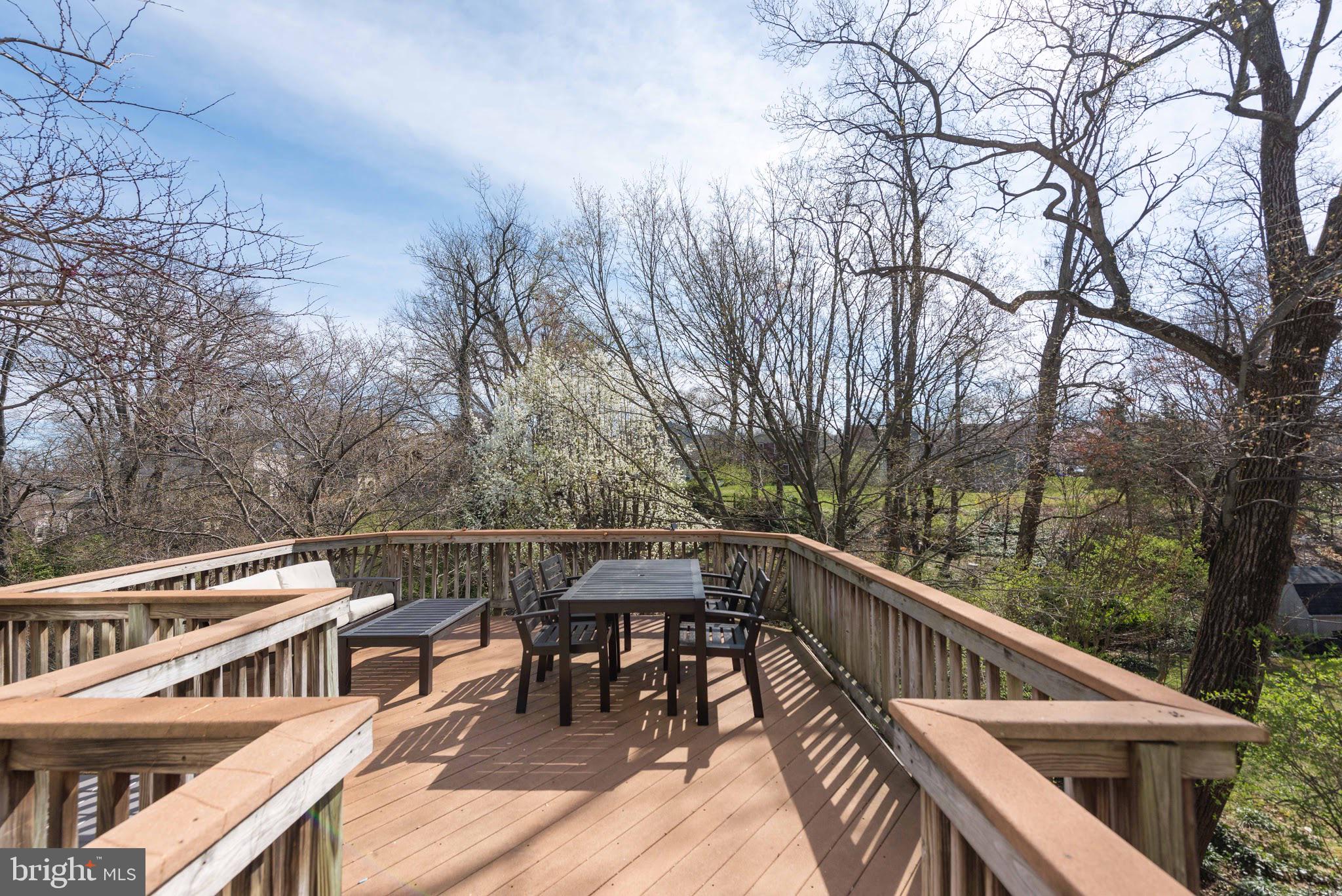 MAYWOOD - Residential Lease