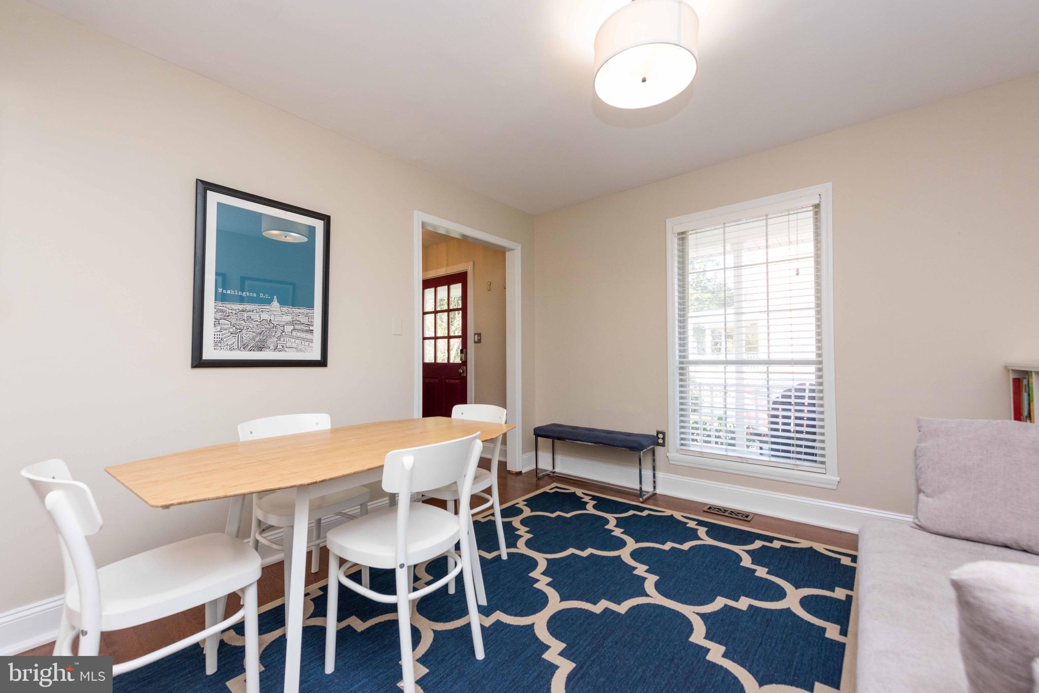 MAYWOOD - Residential Lease