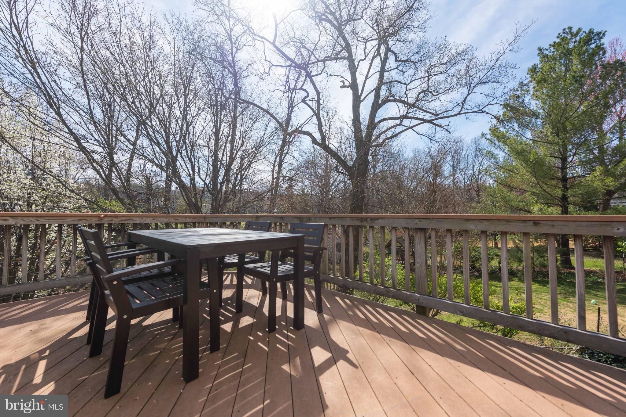 MAYWOOD - Residential Lease