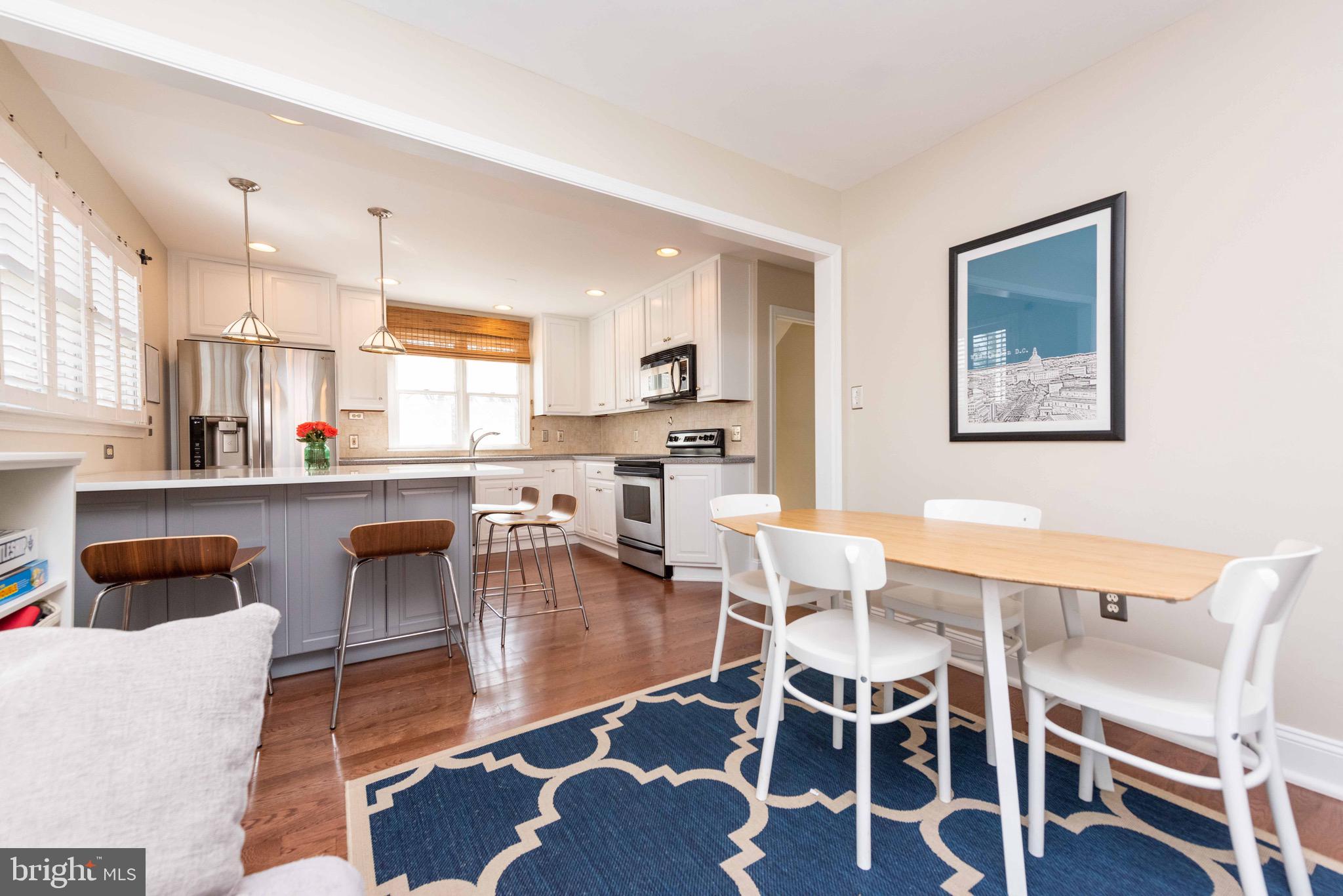 MAYWOOD - Residential Lease