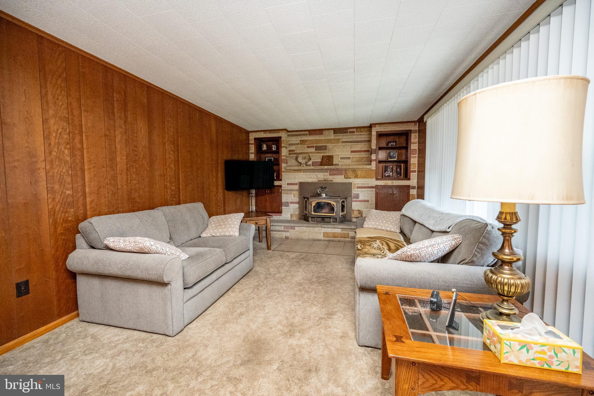 MITCHELL MANOR - Residential