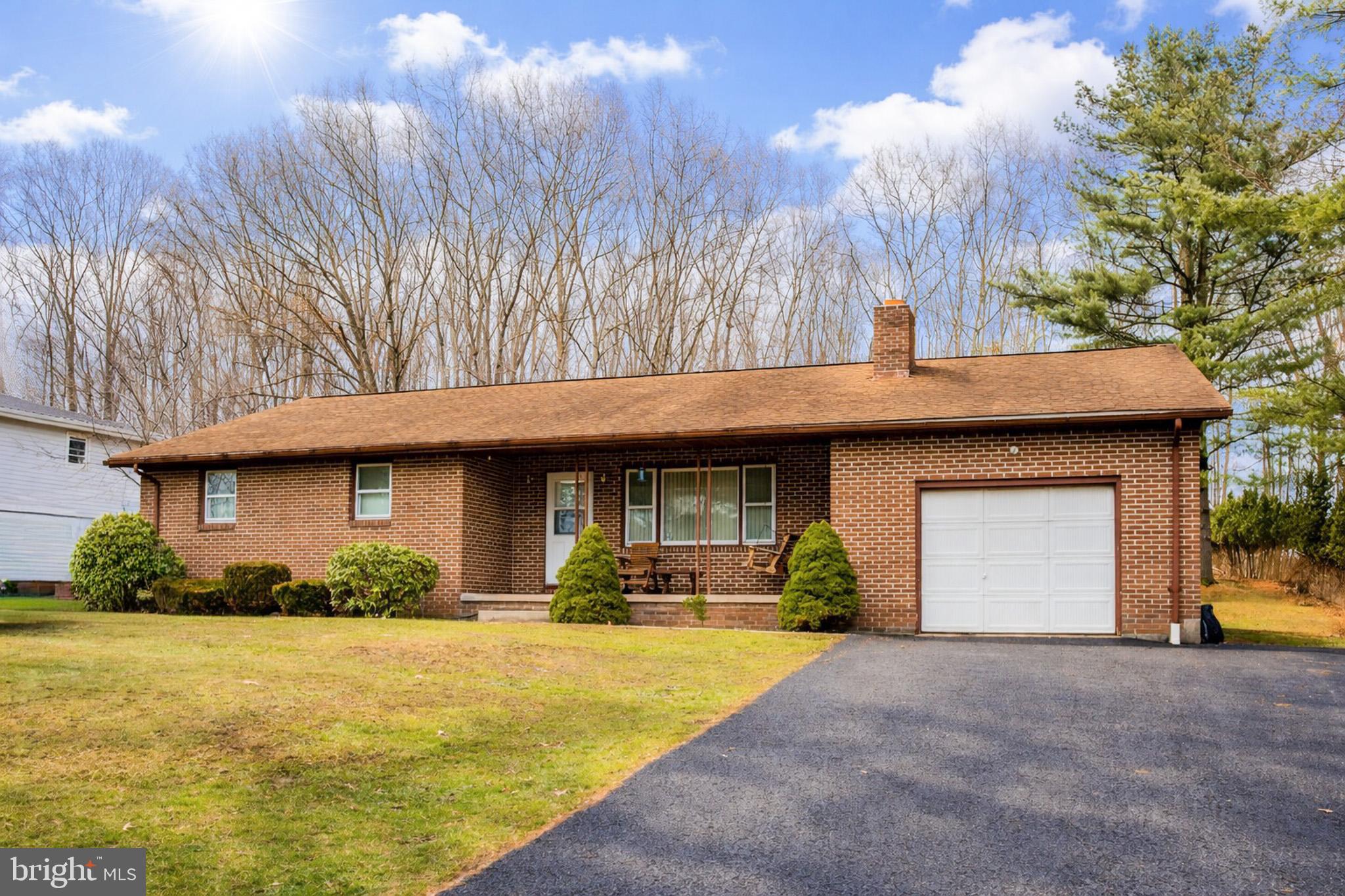 MITCHELL MANOR - Residential