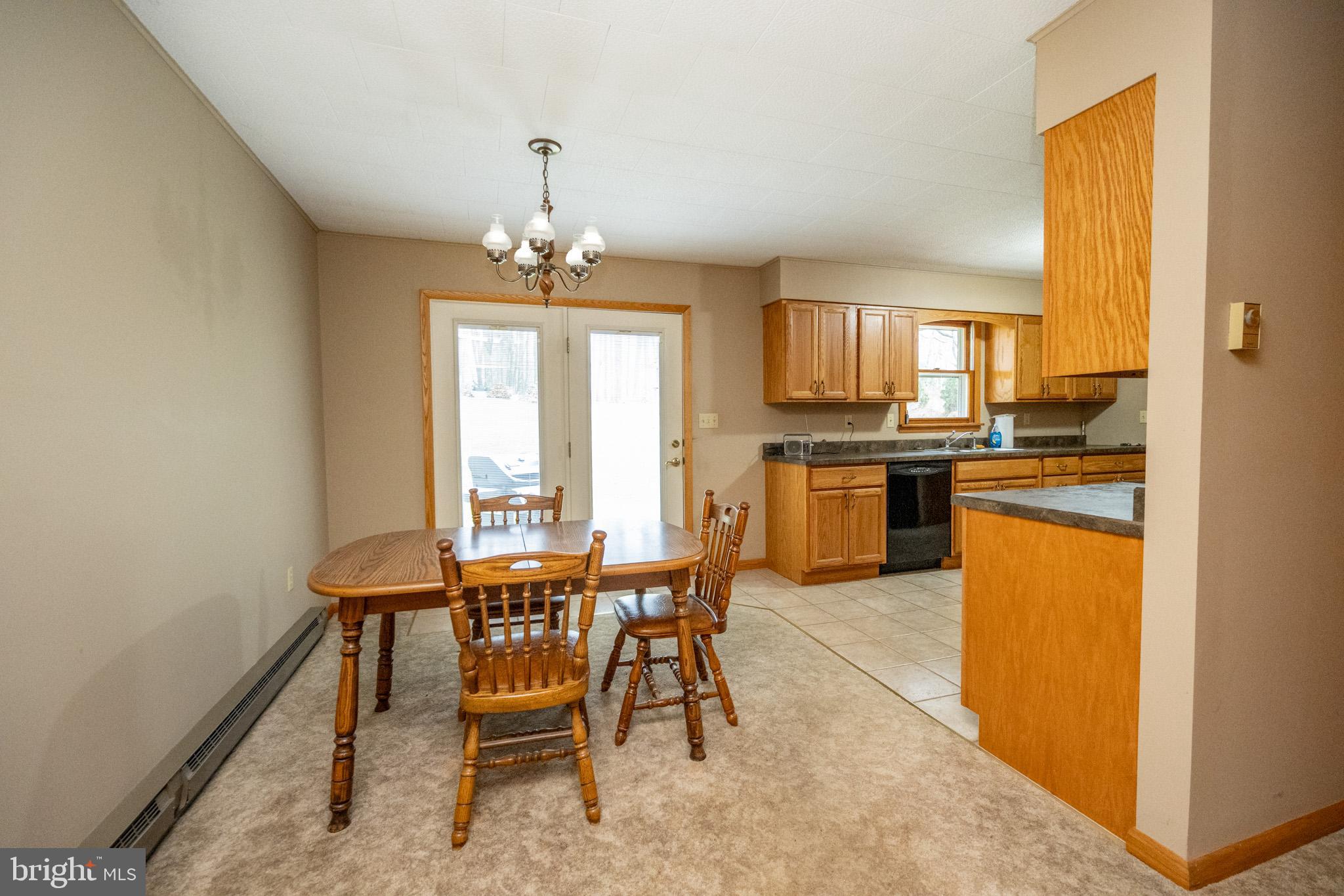 MITCHELL MANOR - Residential