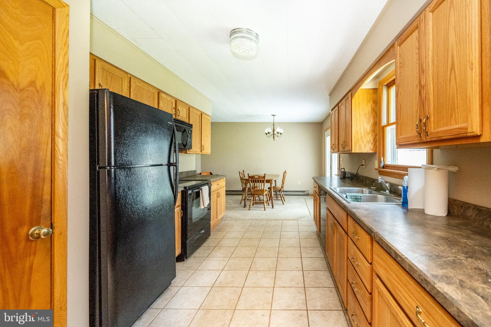 MITCHELL MANOR - Residential