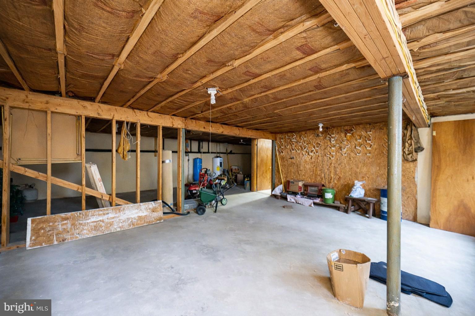 MITCHELL MANOR - Residential