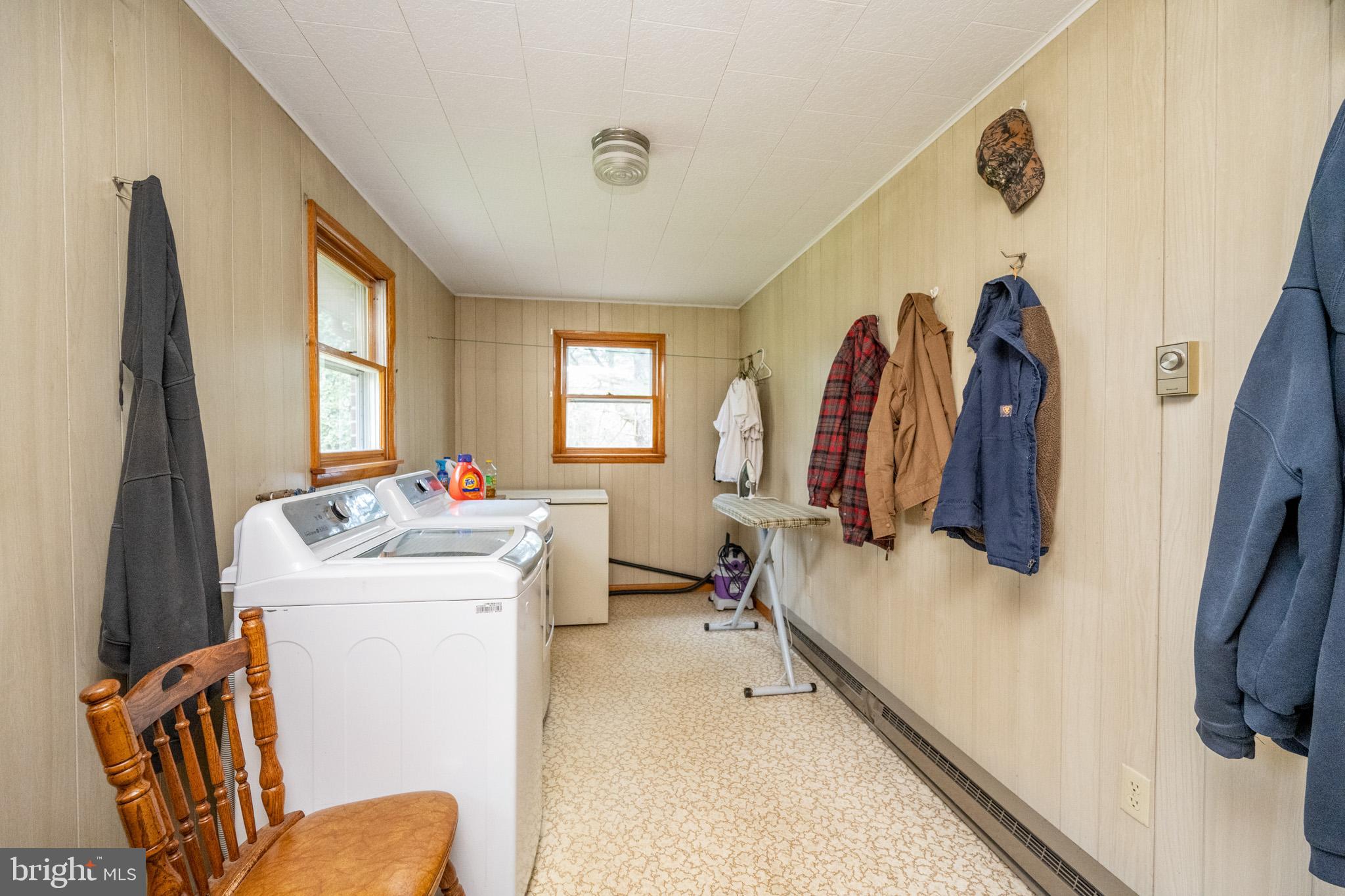 MITCHELL MANOR - Residential