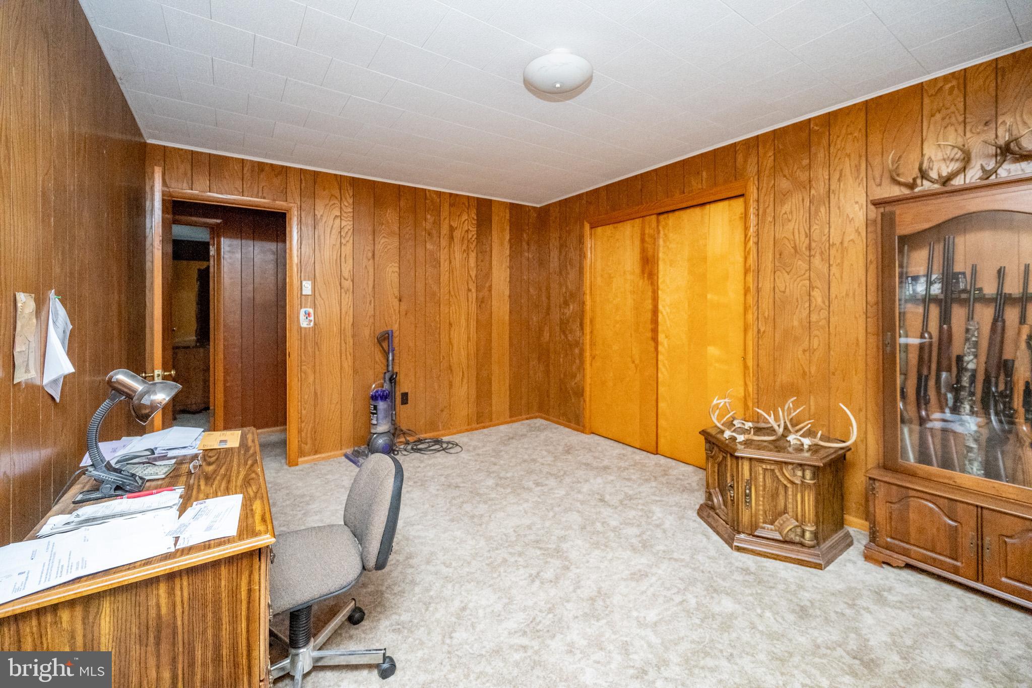 MITCHELL MANOR - Residential