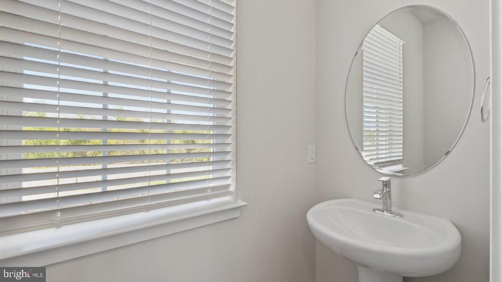 SPRING HILLS - Residential