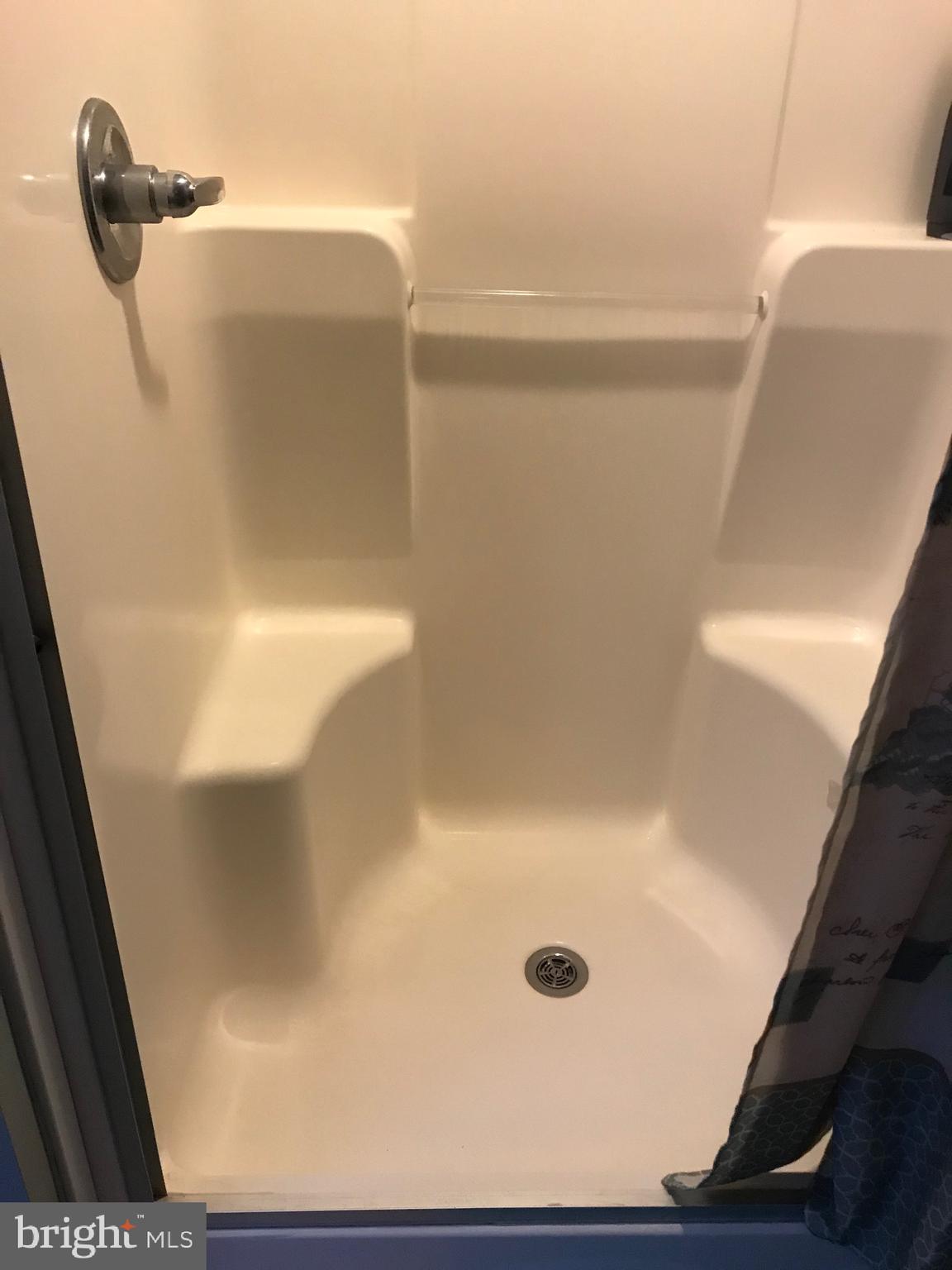 PEPPERMINT WOODS - Residential