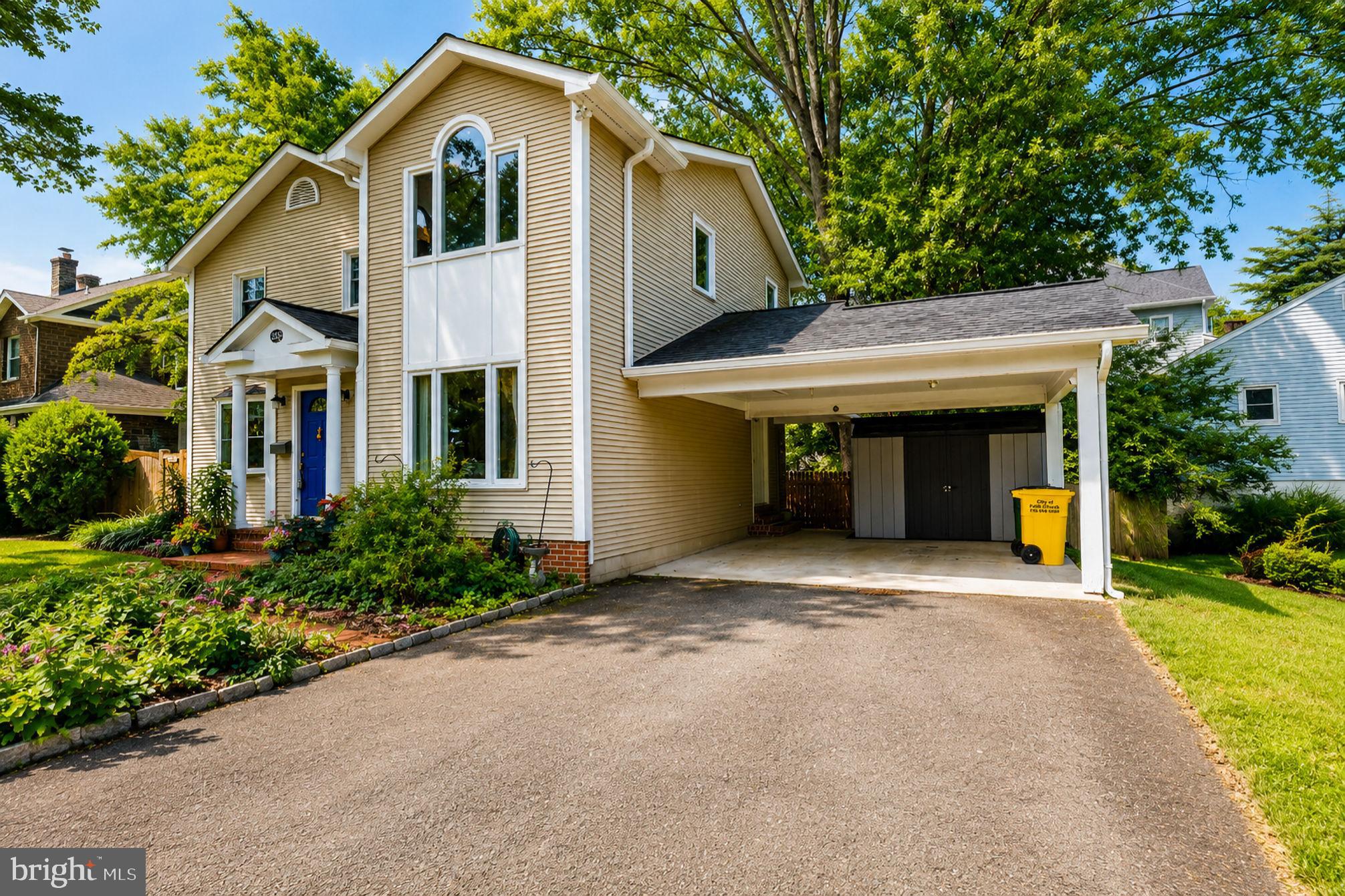 215 W GEORGE MASON ROAD W