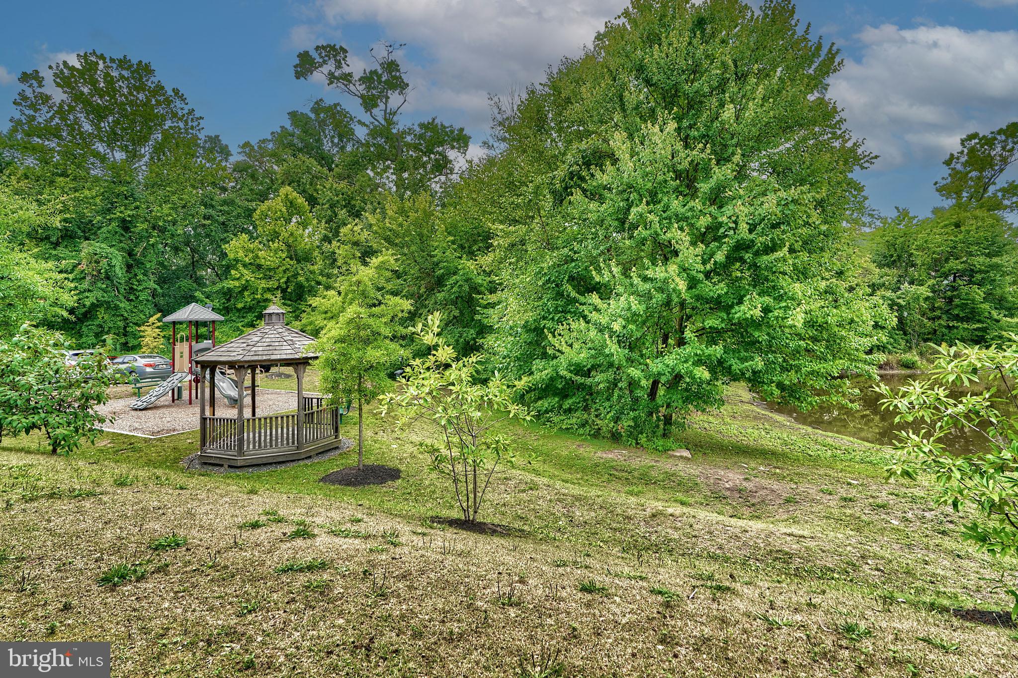 POND VIEW - Residential