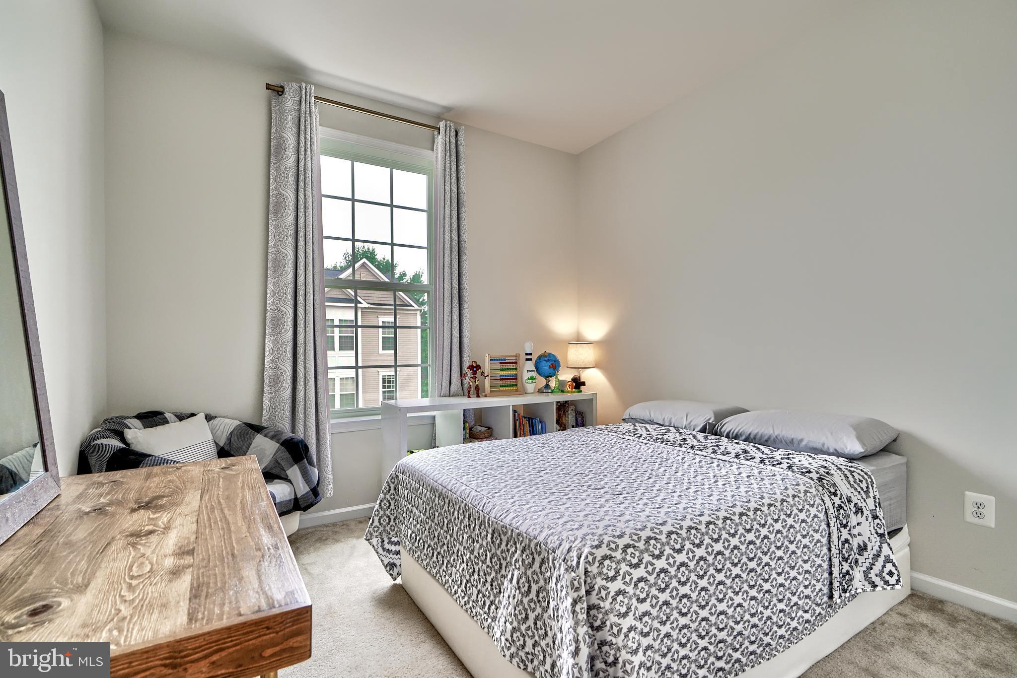 POND VIEW - Residential