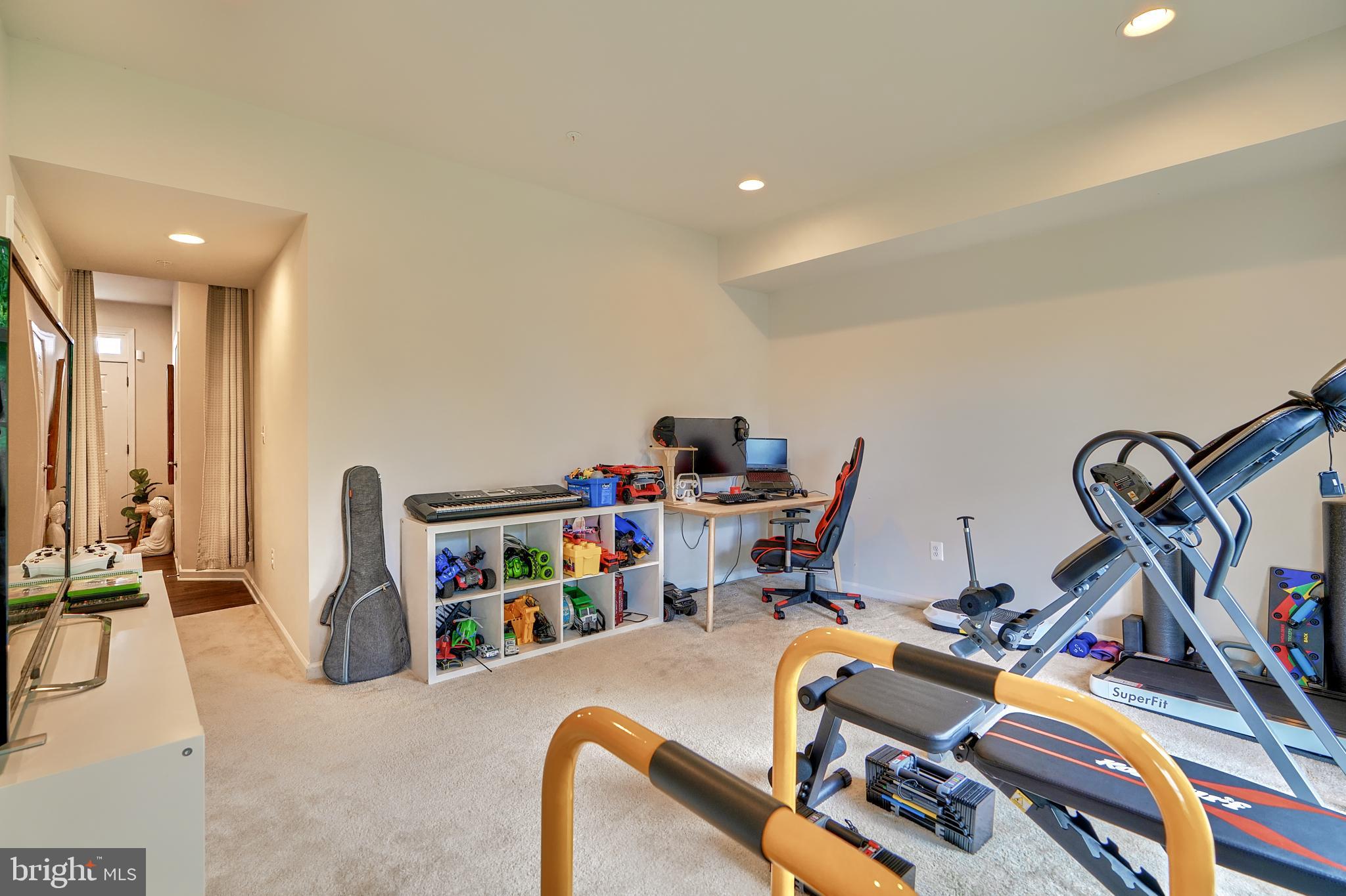 POND VIEW - Residential