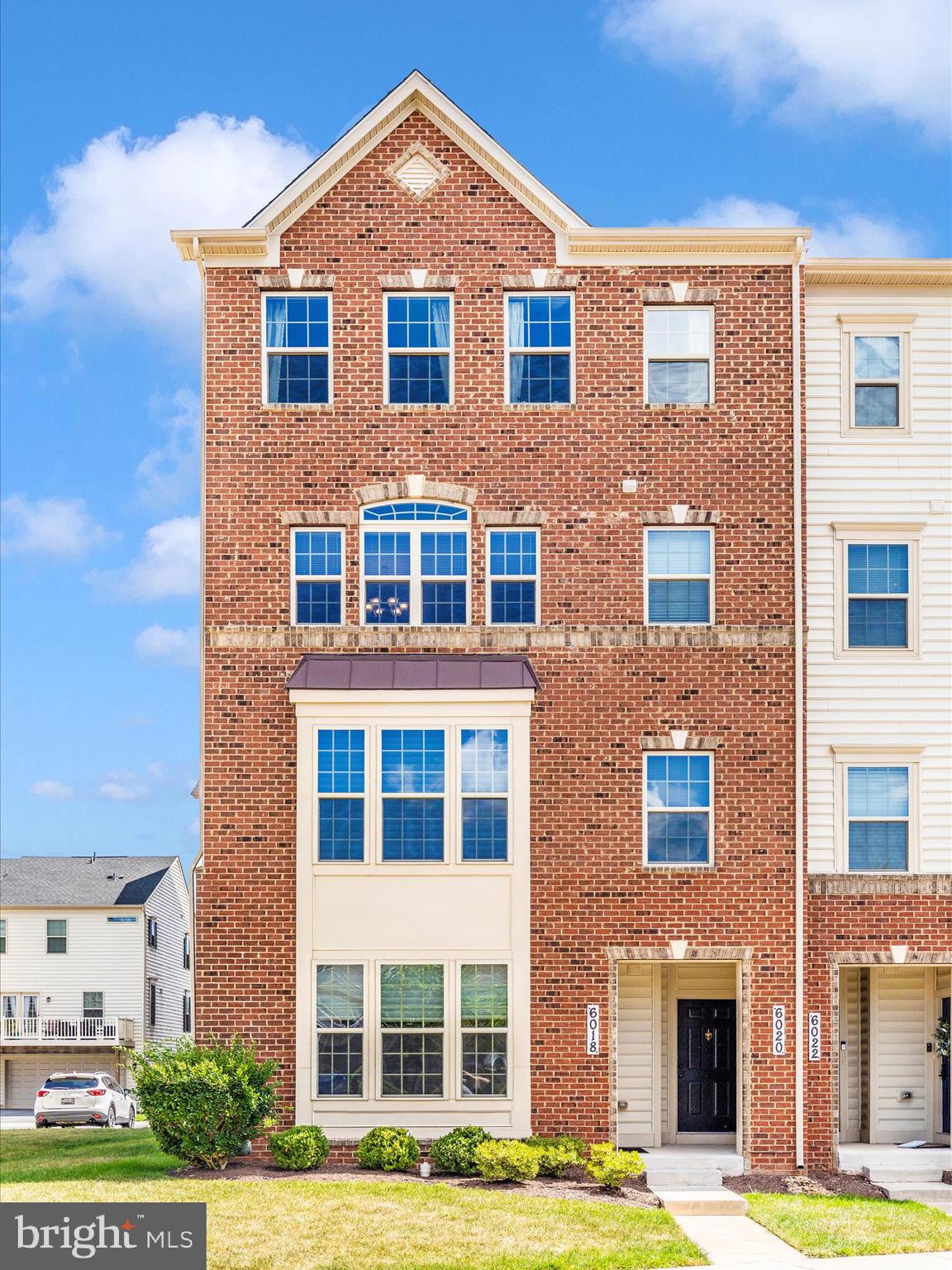 JEFFERSON PLACE - Residential