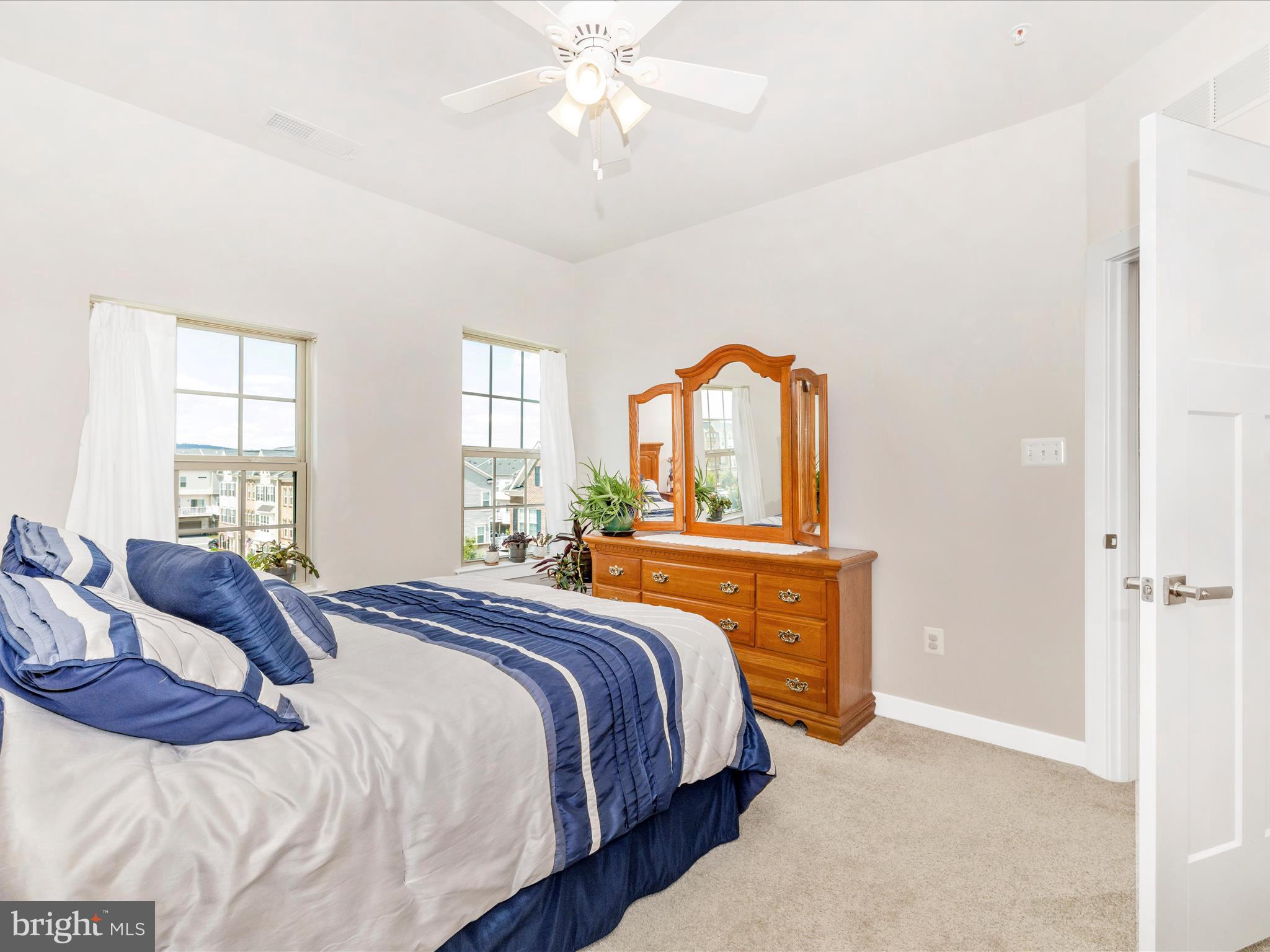 JEFFERSON PLACE - Residential