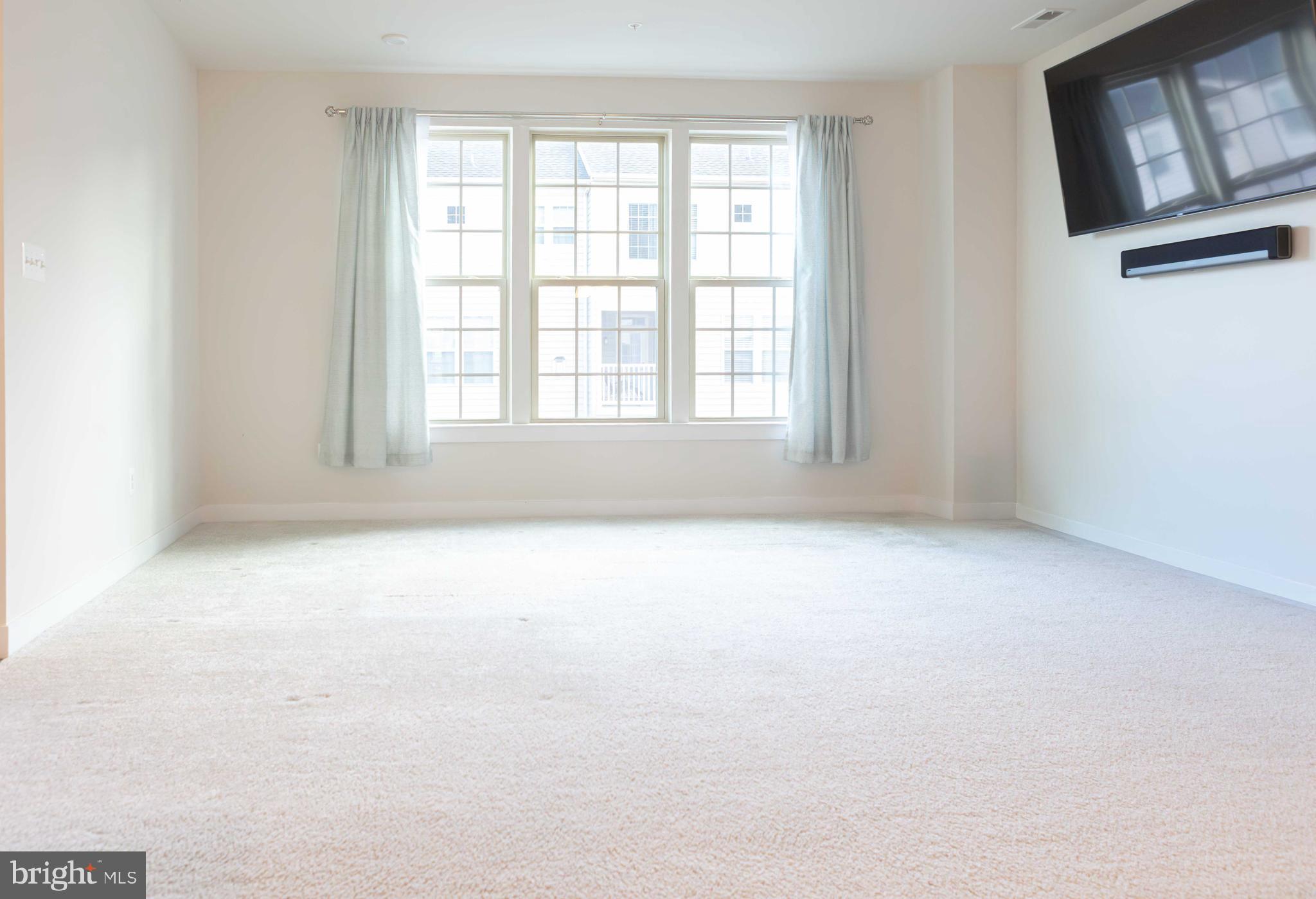 JEFFERSON PLACE - Residential