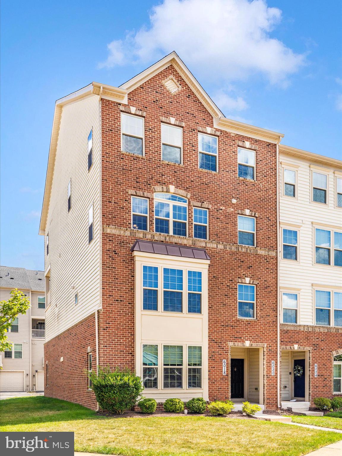 JEFFERSON PLACE - Residential