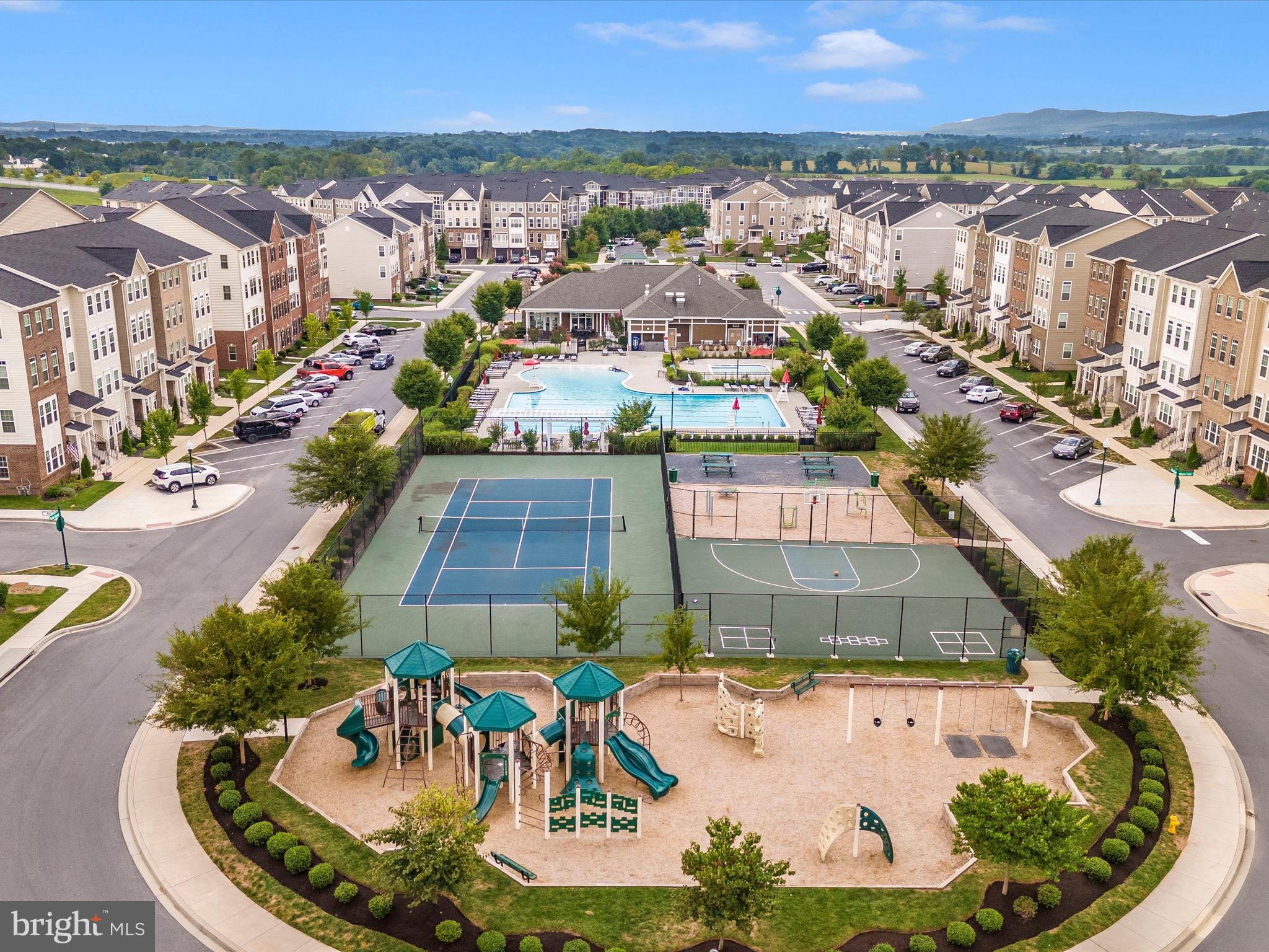 JEFFERSON PLACE - Residential