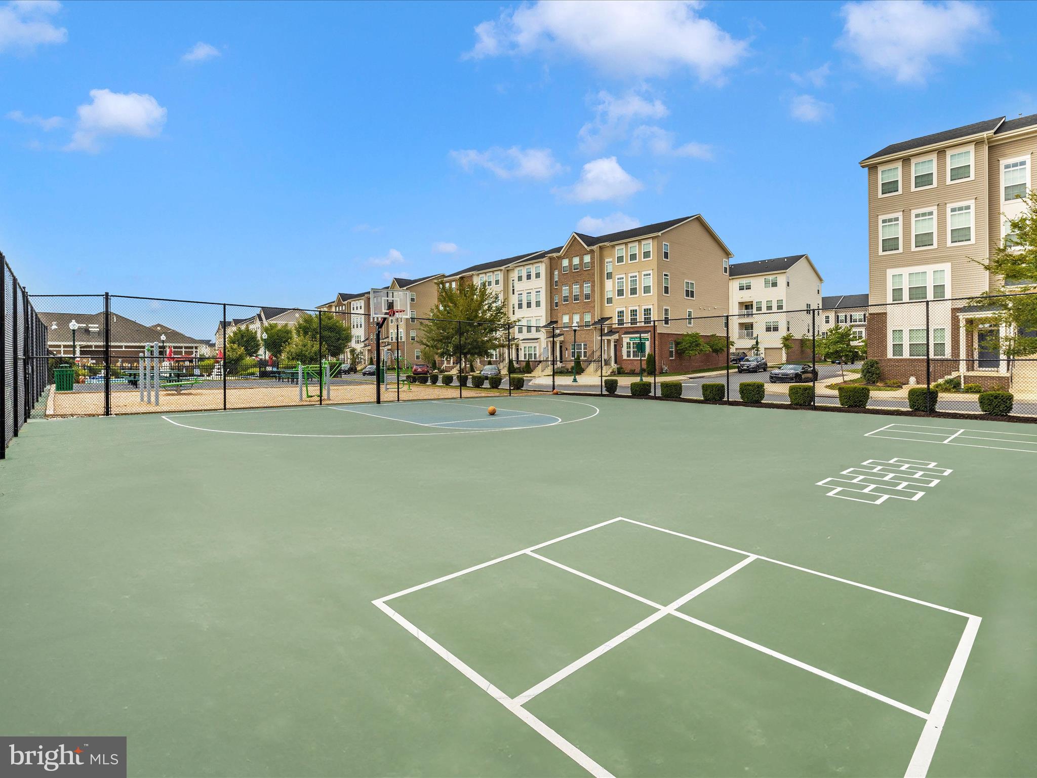 JEFFERSON PLACE - Residential