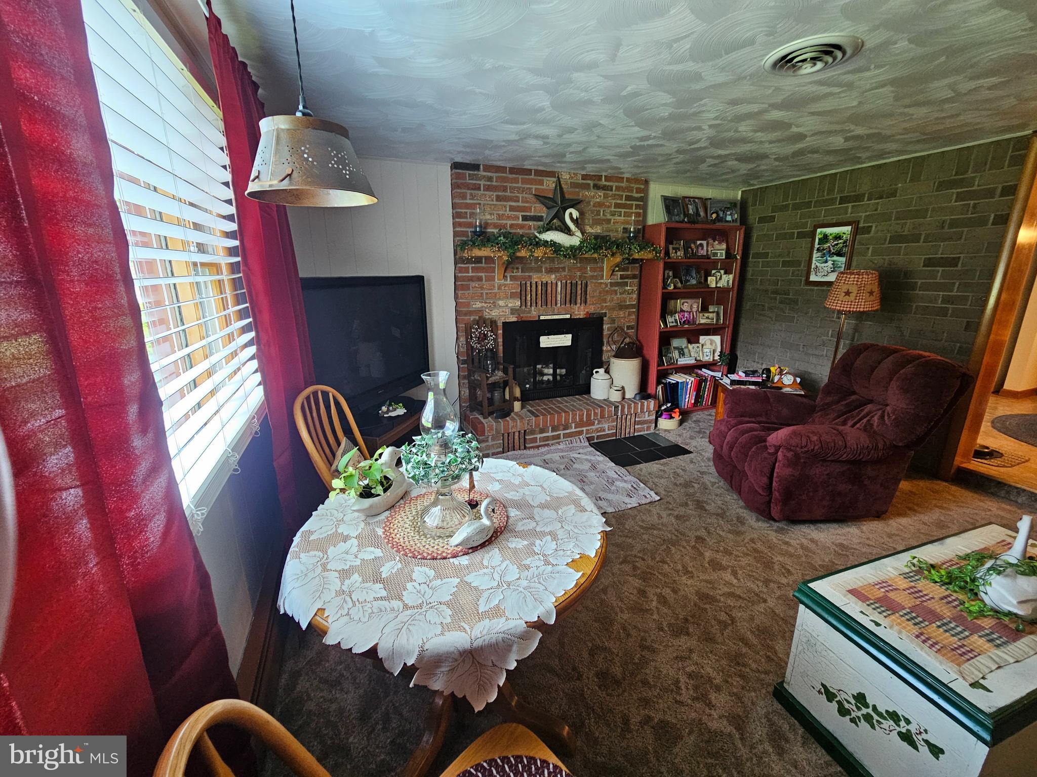 FURNACE ACRES - Residential