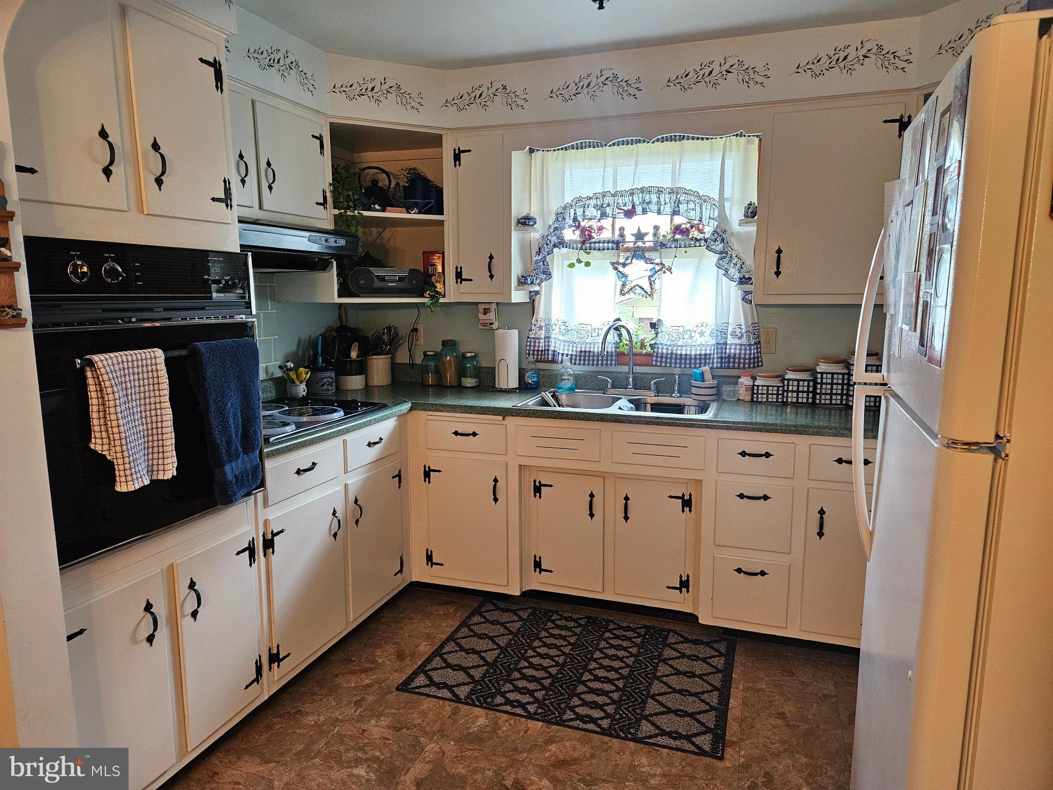 FURNACE ACRES - Residential