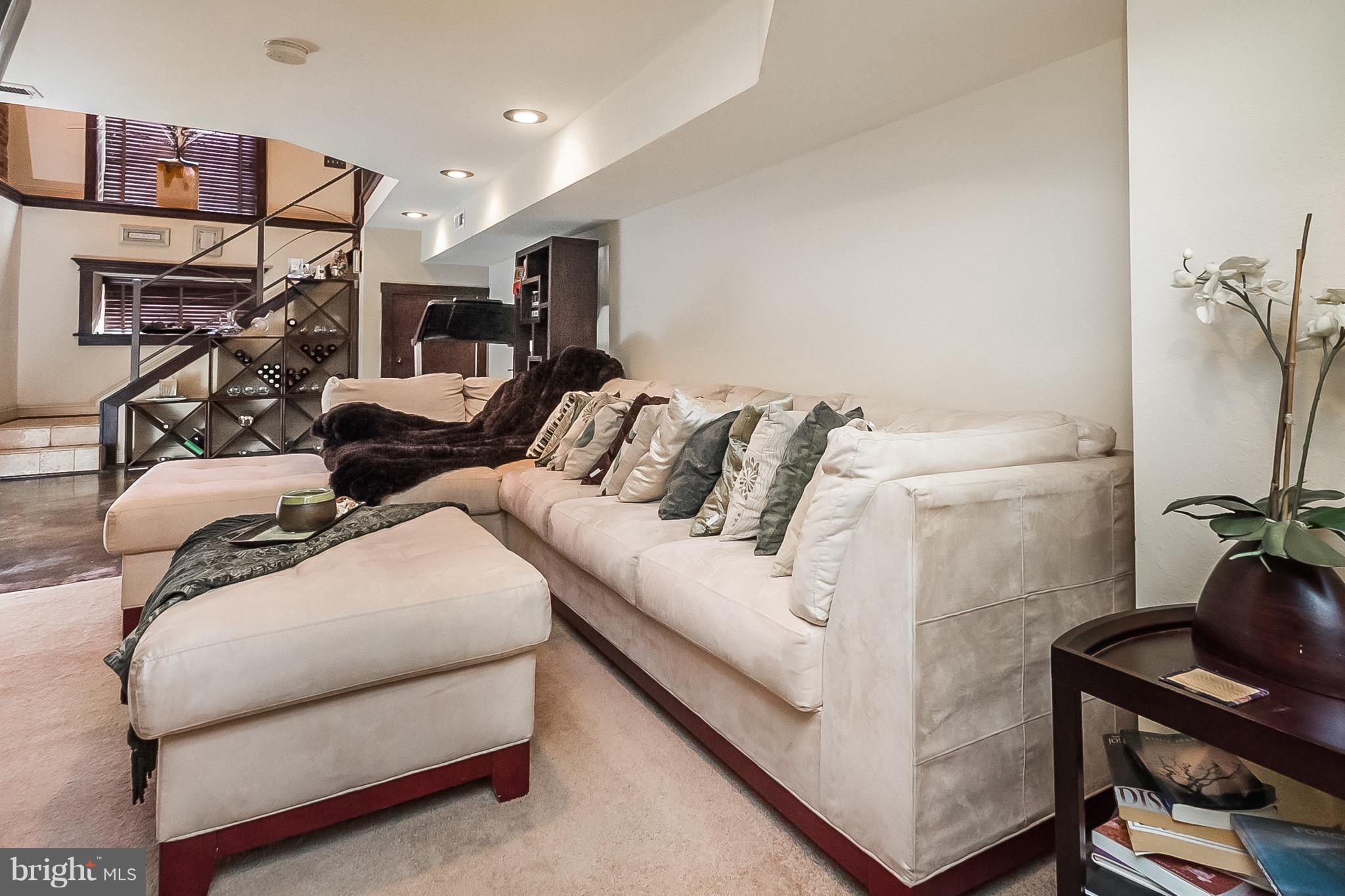 PATTERSON PLACE - Residential Lease