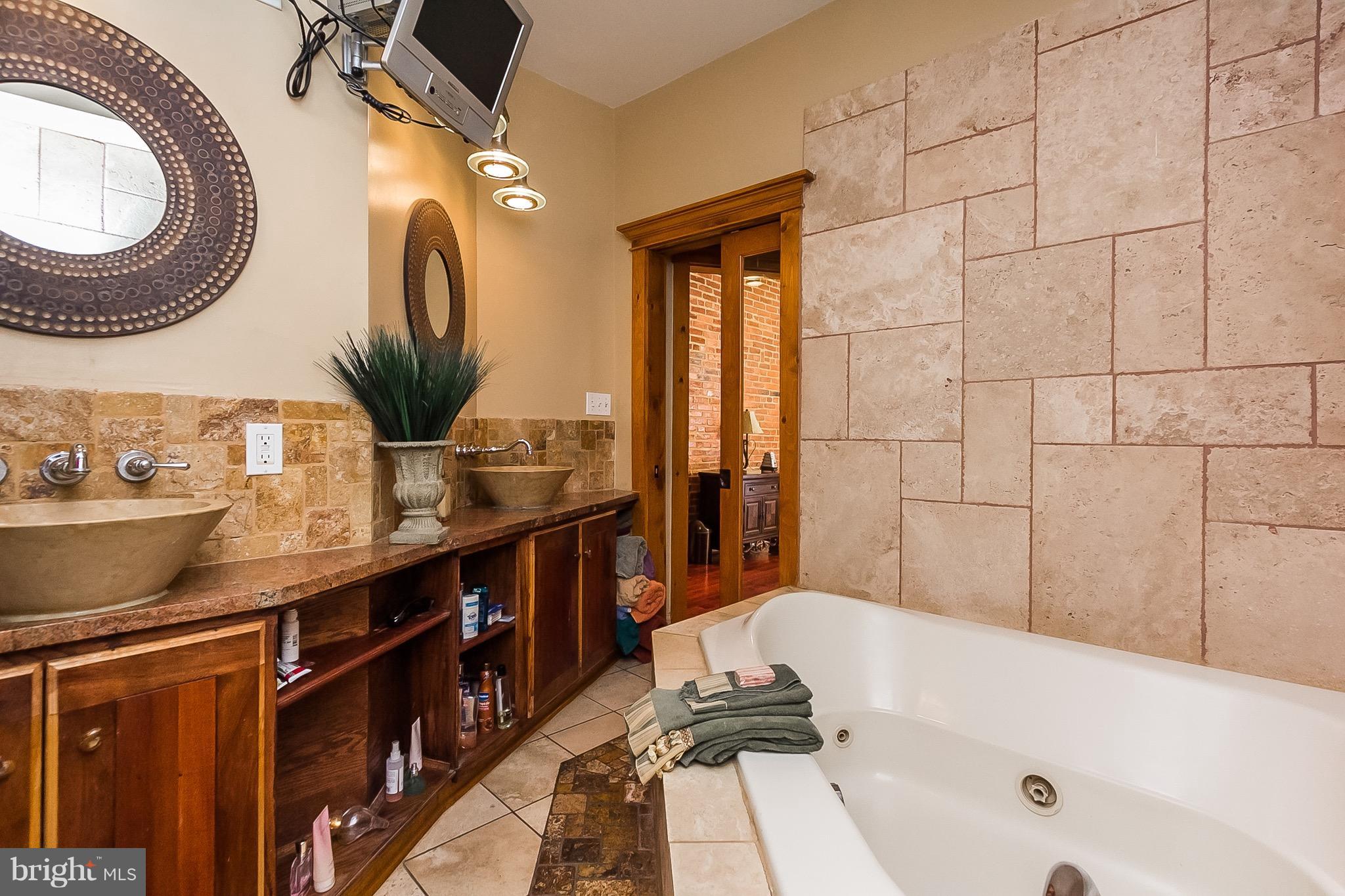 PATTERSON PLACE - Residential Lease