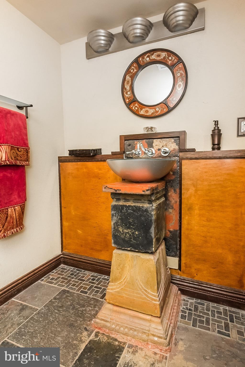 PATTERSON PLACE - Residential Lease