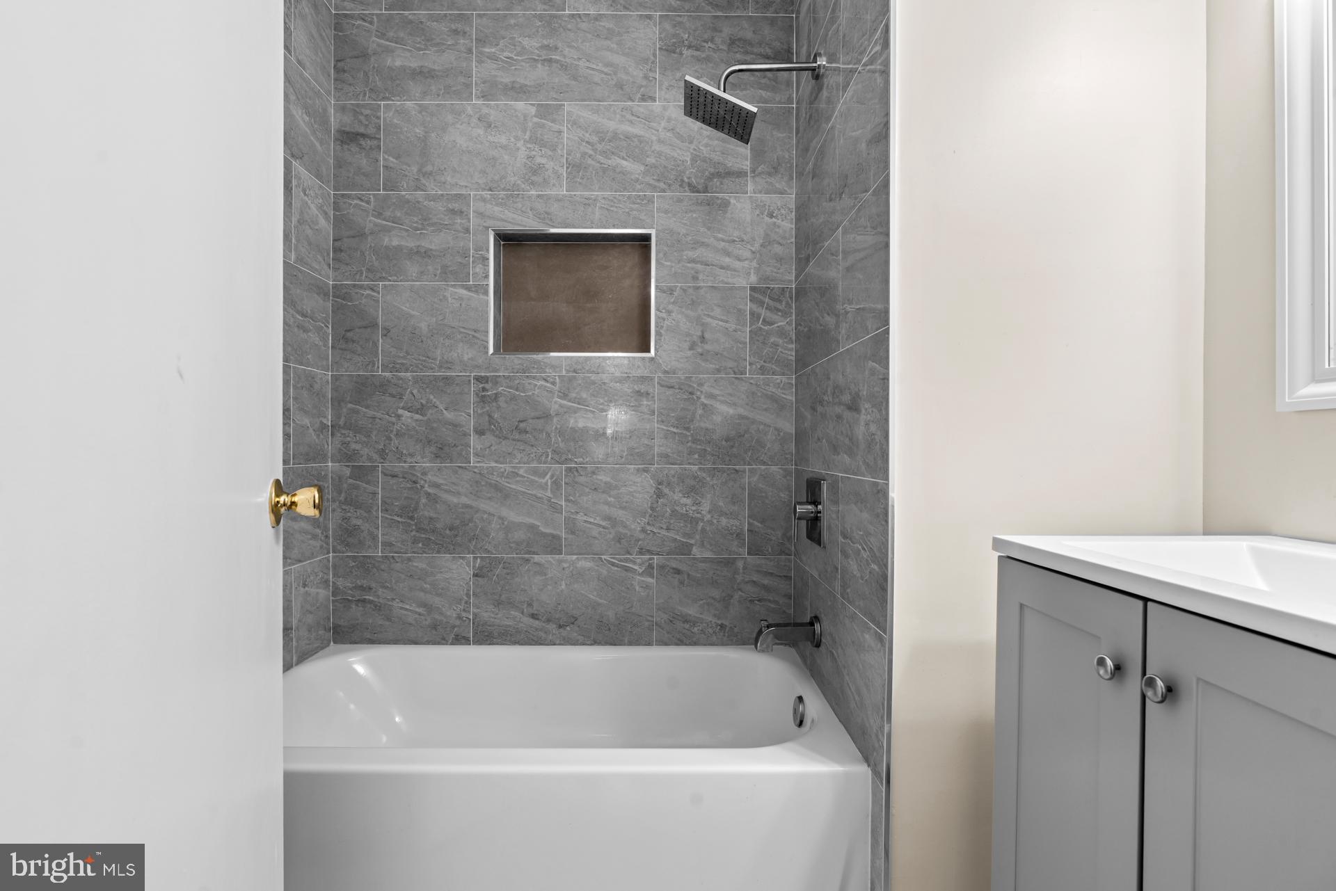 MARLTON - Residential