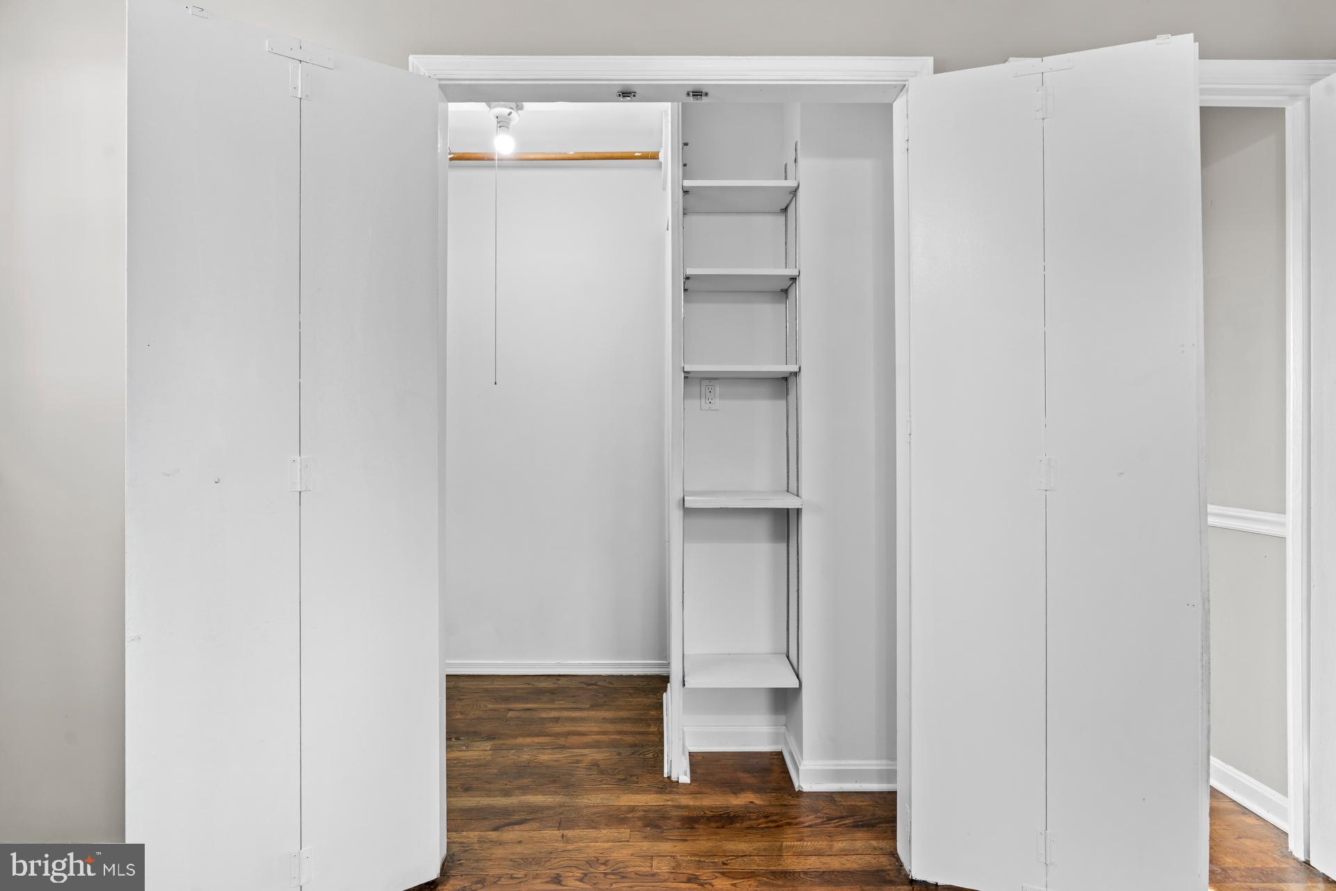 MARLTON - Residential