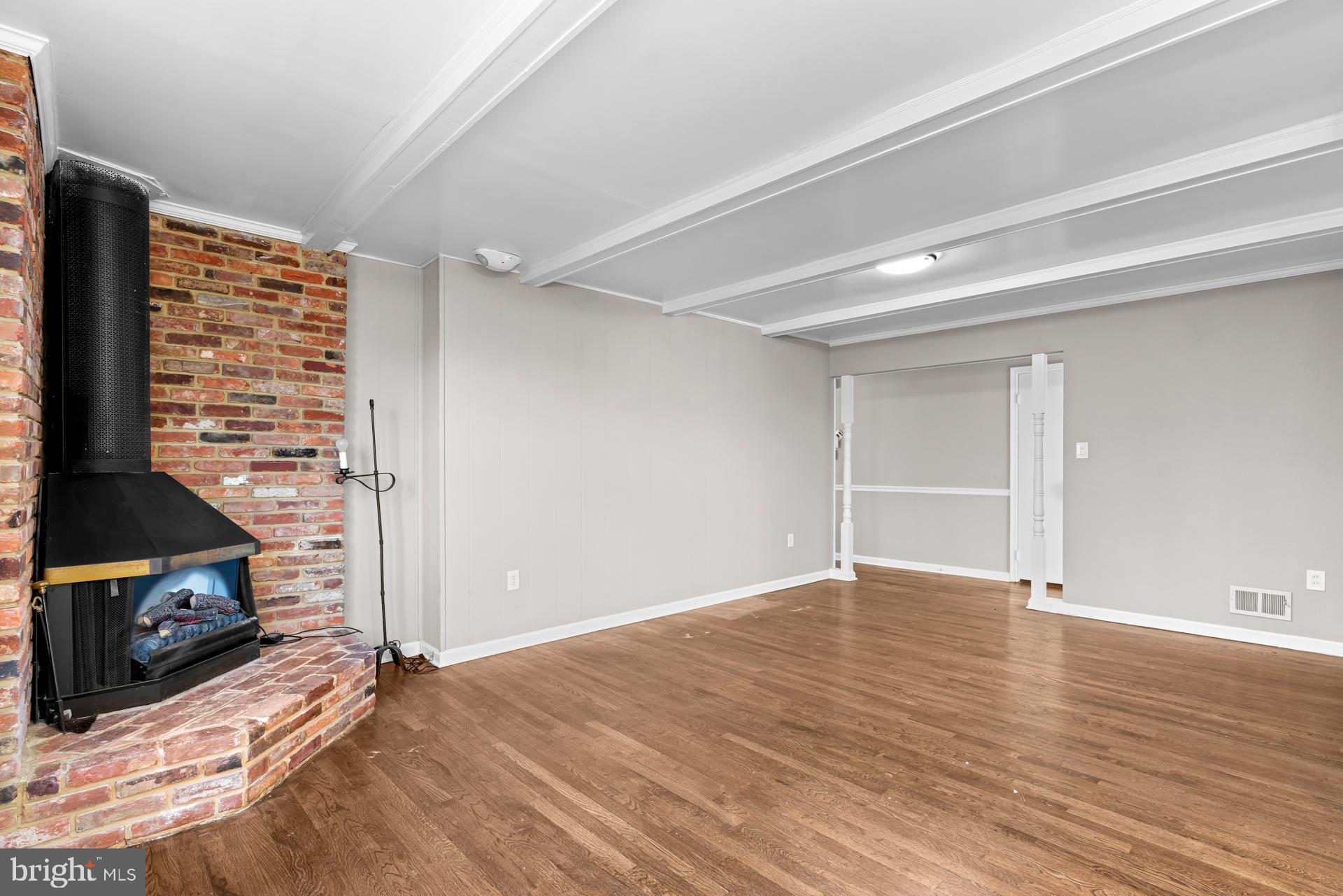 MARLTON - Residential