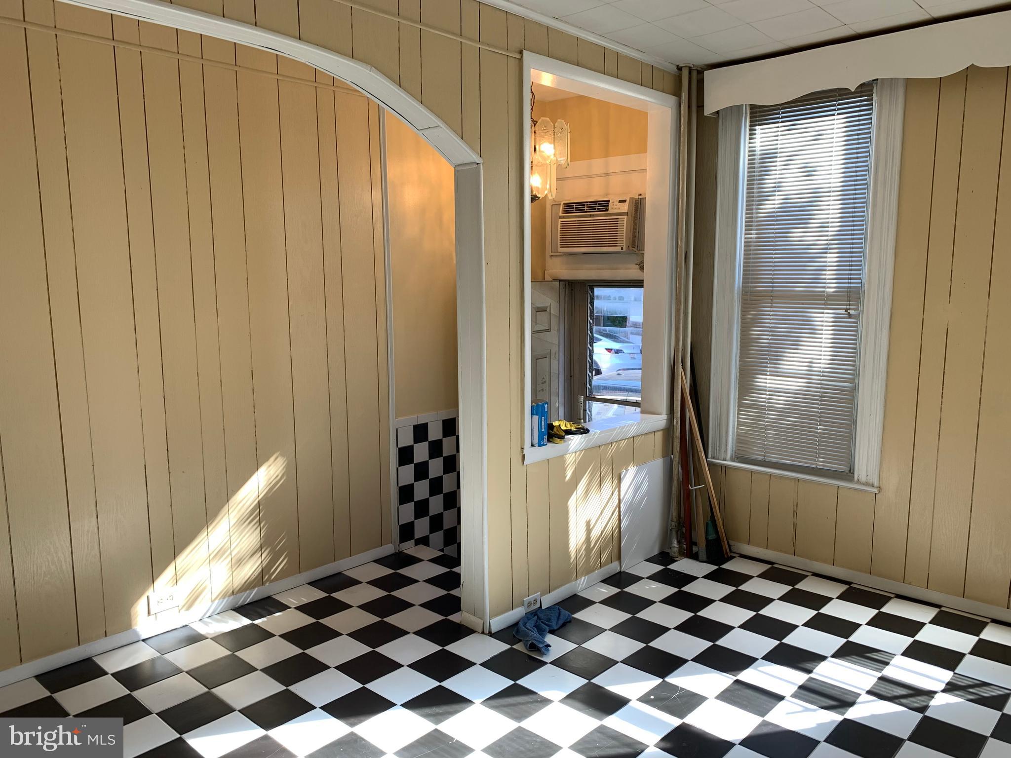 WASHINGTON VILLAGE - Residential