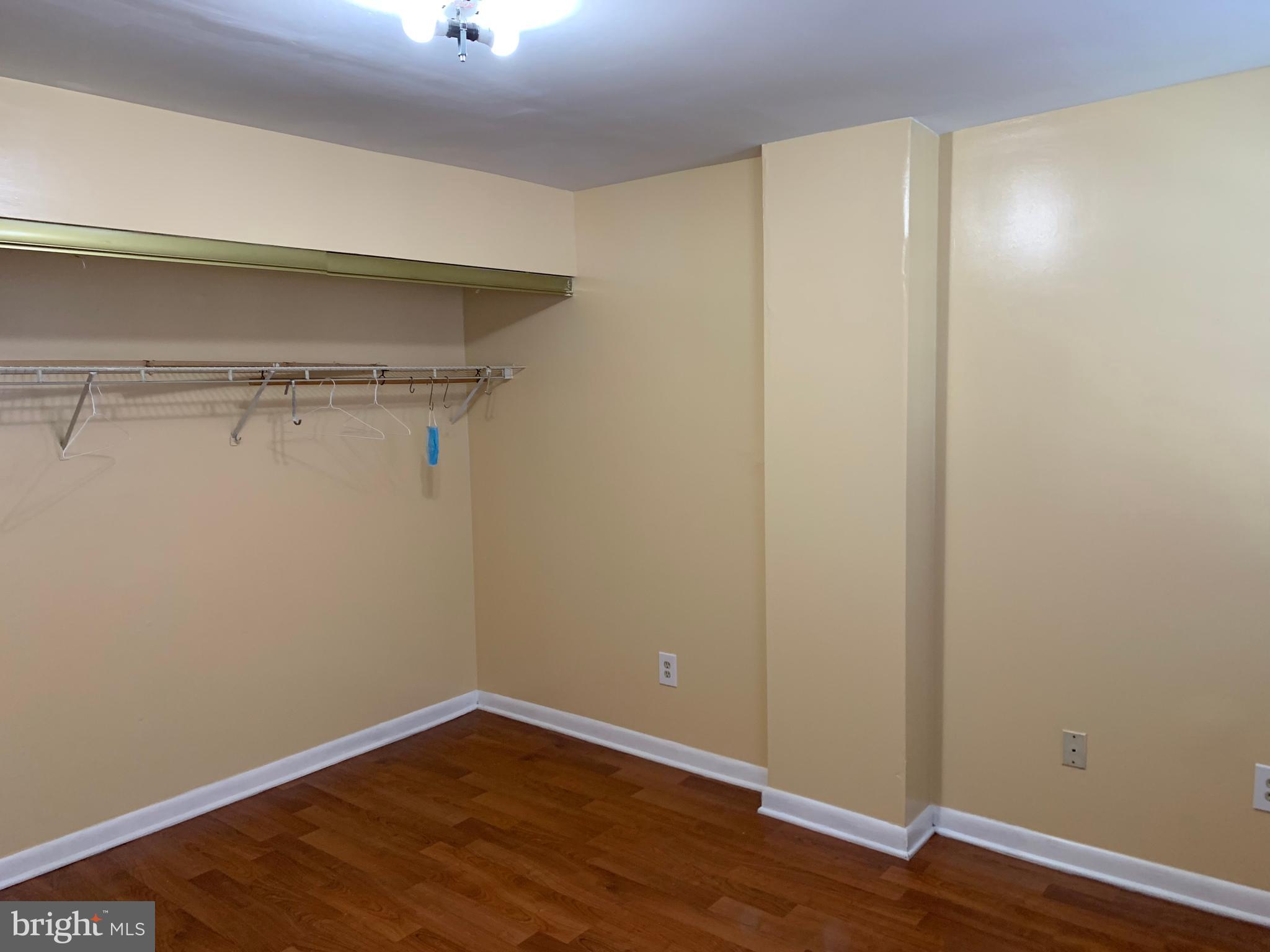 WASHINGTON VILLAGE - Residential