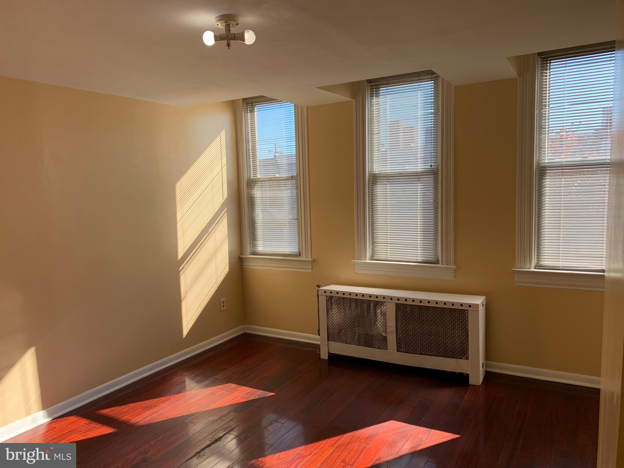 WASHINGTON VILLAGE - Residential