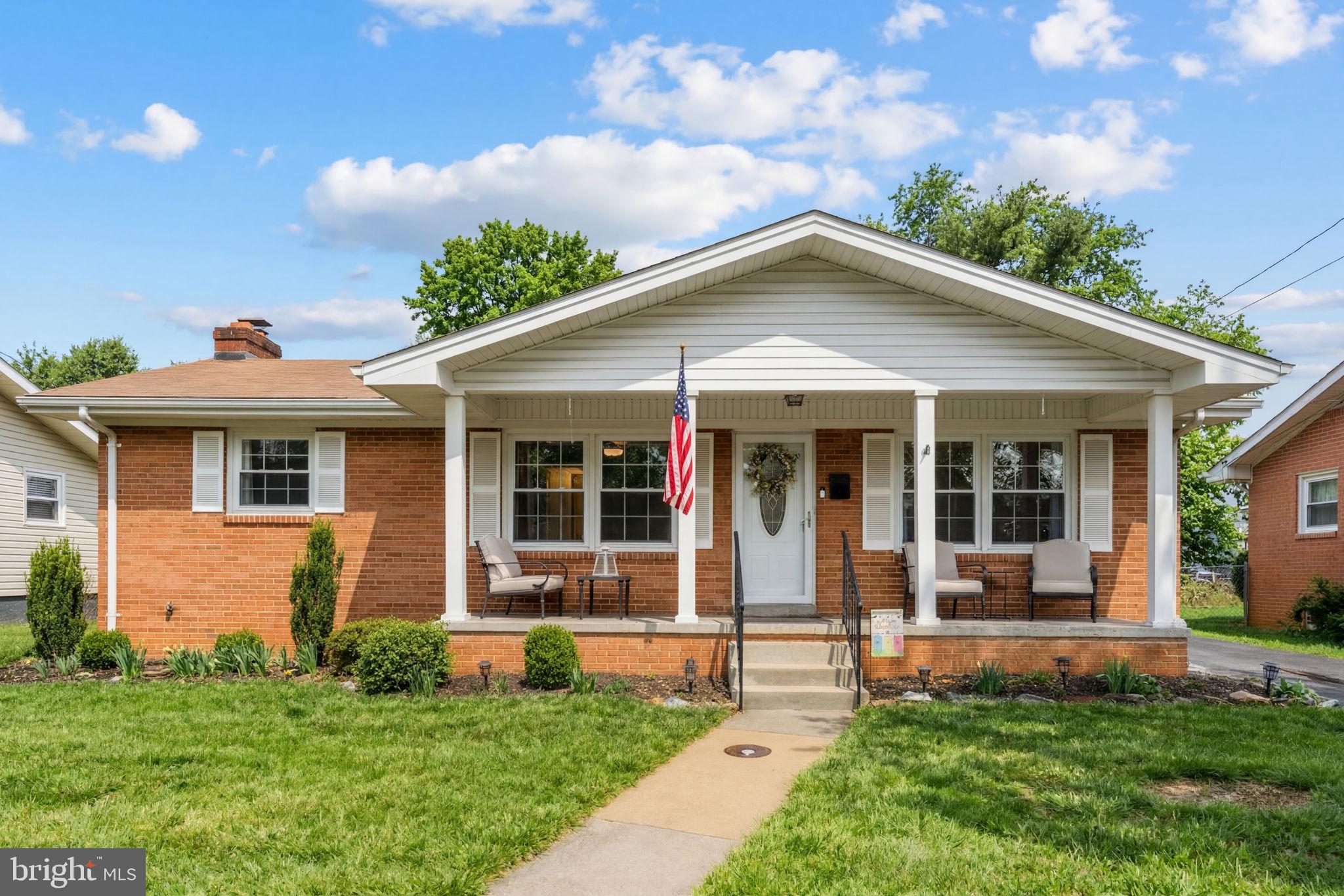 NORTHWESTERN HILLS - Residential