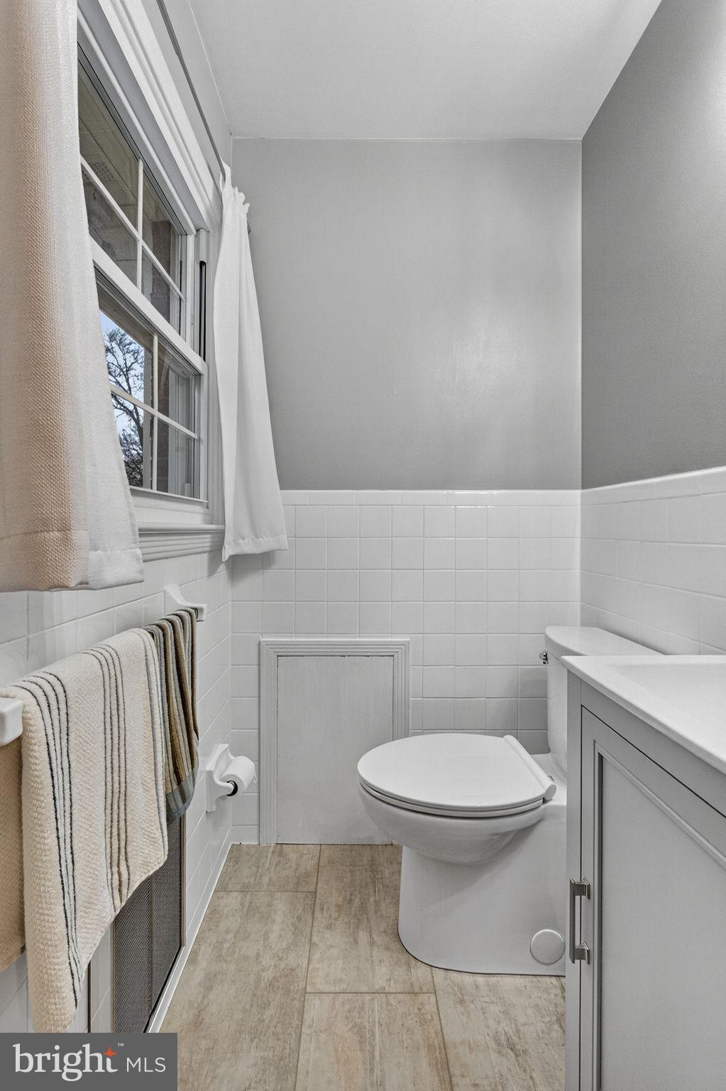 NORTHWESTERN HILLS - Residential