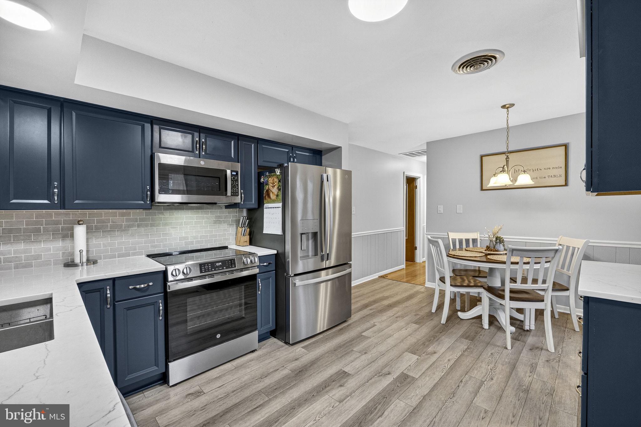 NORTHWESTERN HILLS - Residential