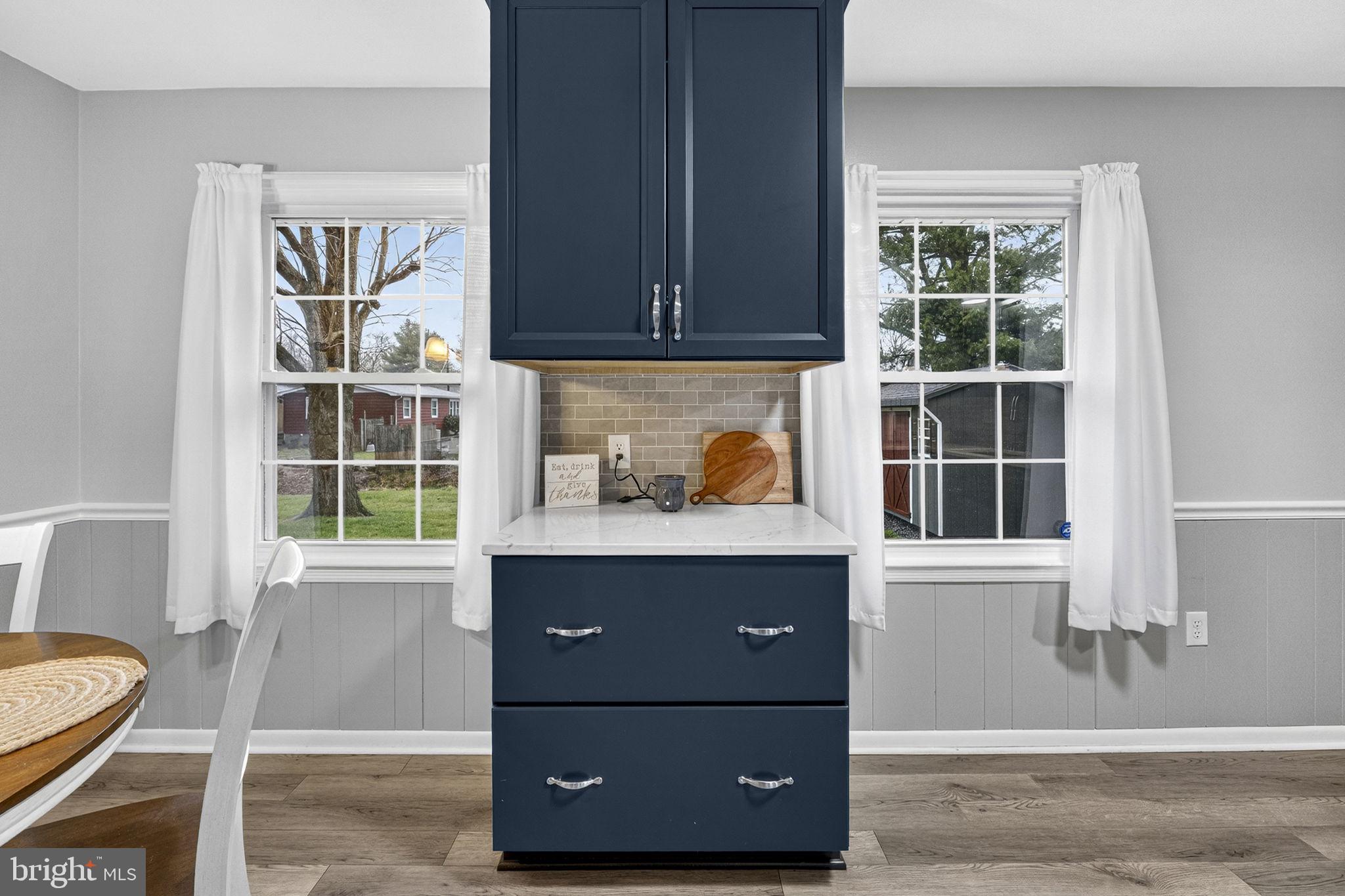 NORTHWESTERN HILLS - Residential