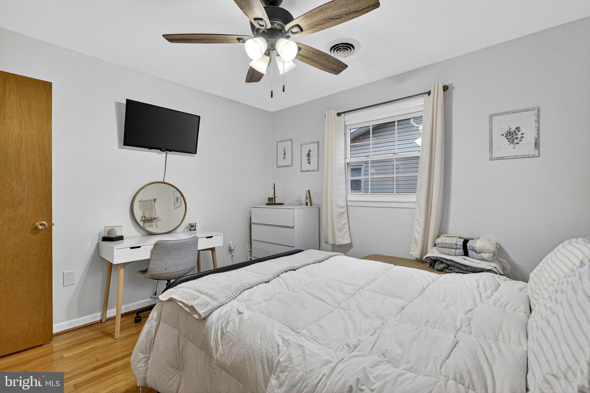 NORTHWESTERN HILLS - Residential