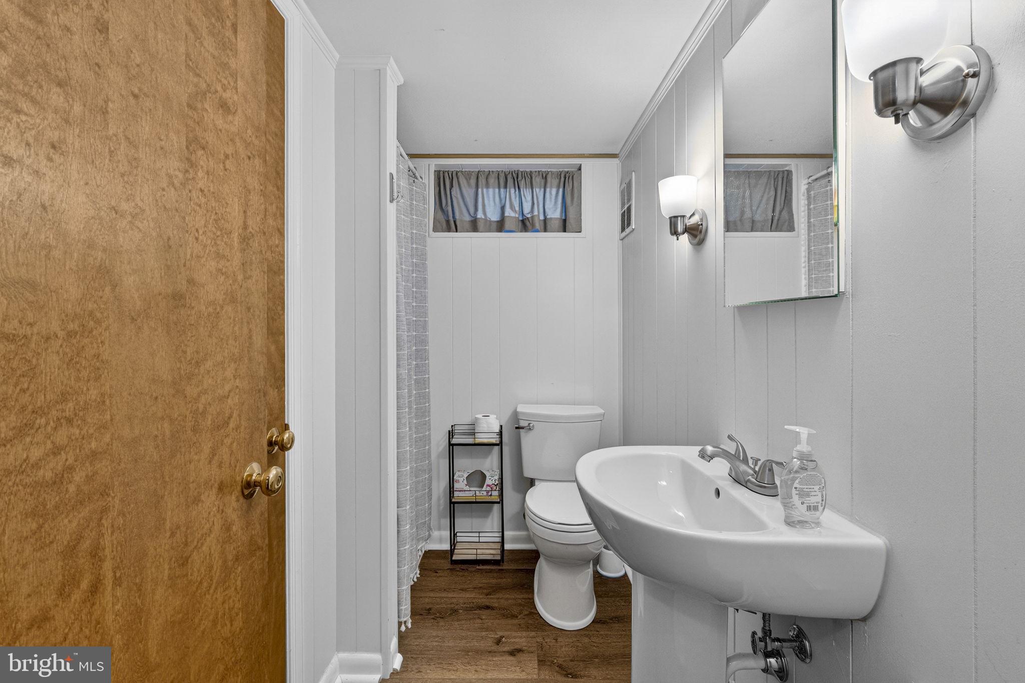 NORTHWESTERN HILLS - Residential